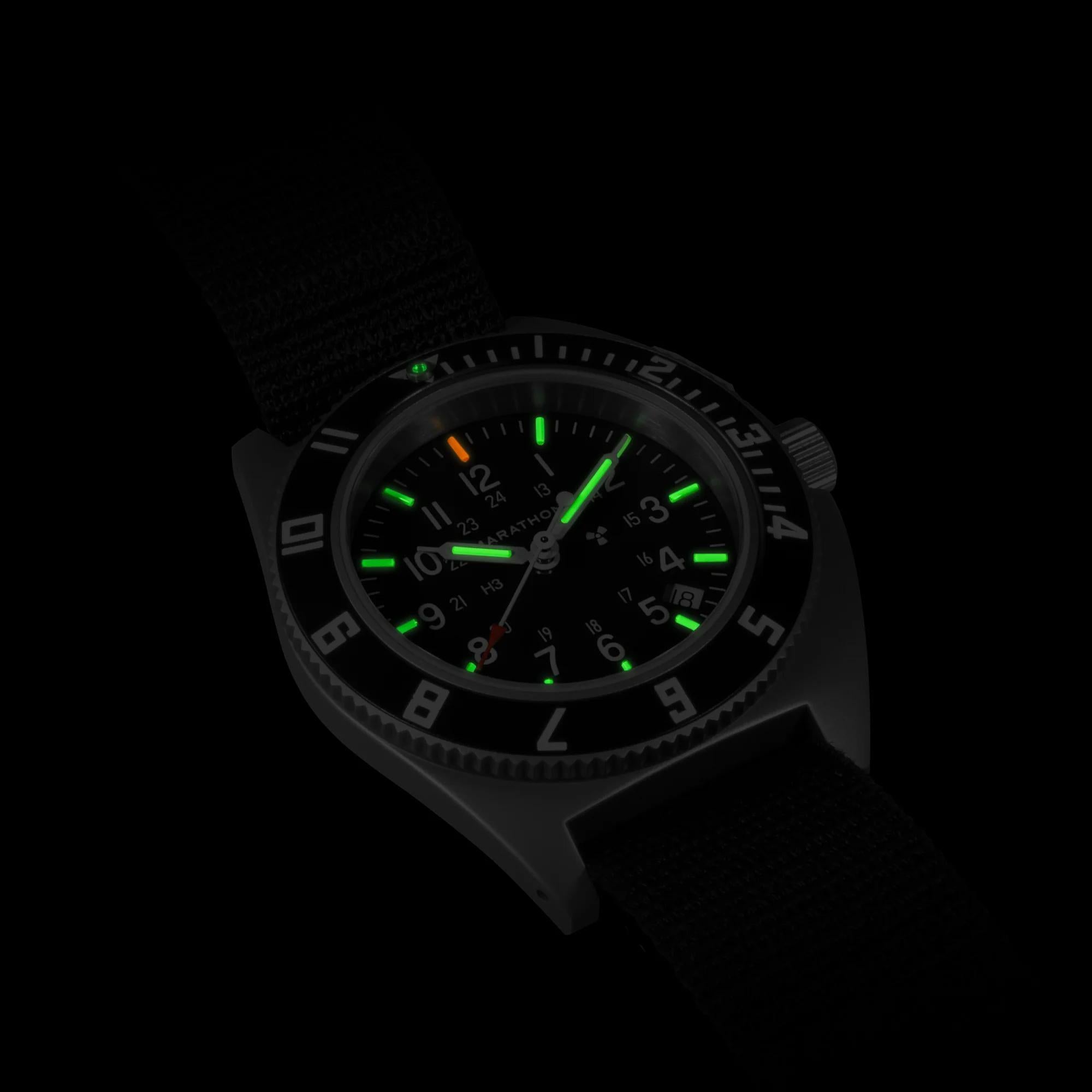 Marathon Steel Navigator (SSNAV-D) Black Dial Men's Watch WW194013SS-0103