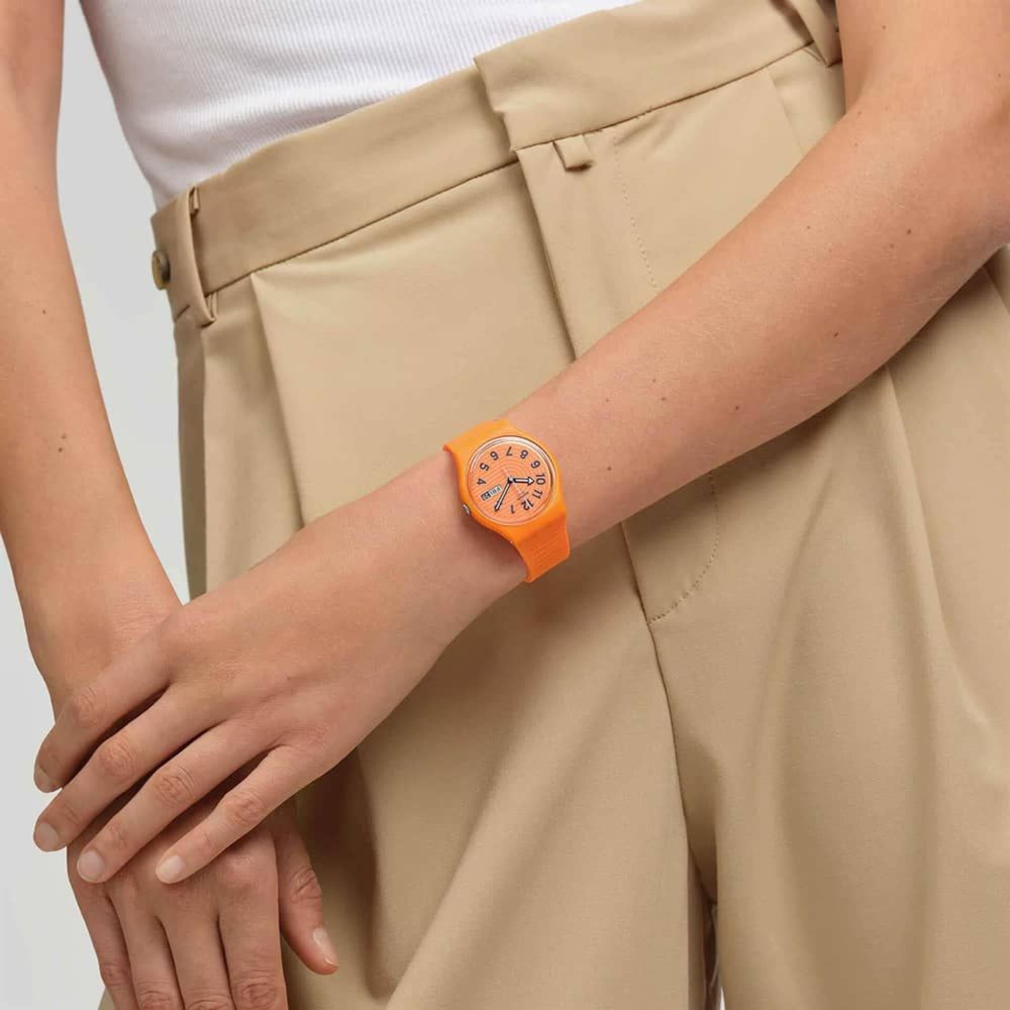 Swatch Trendy Lines In Siena Oranges Zifferblatt Silikonarmband Uhr SO28O703