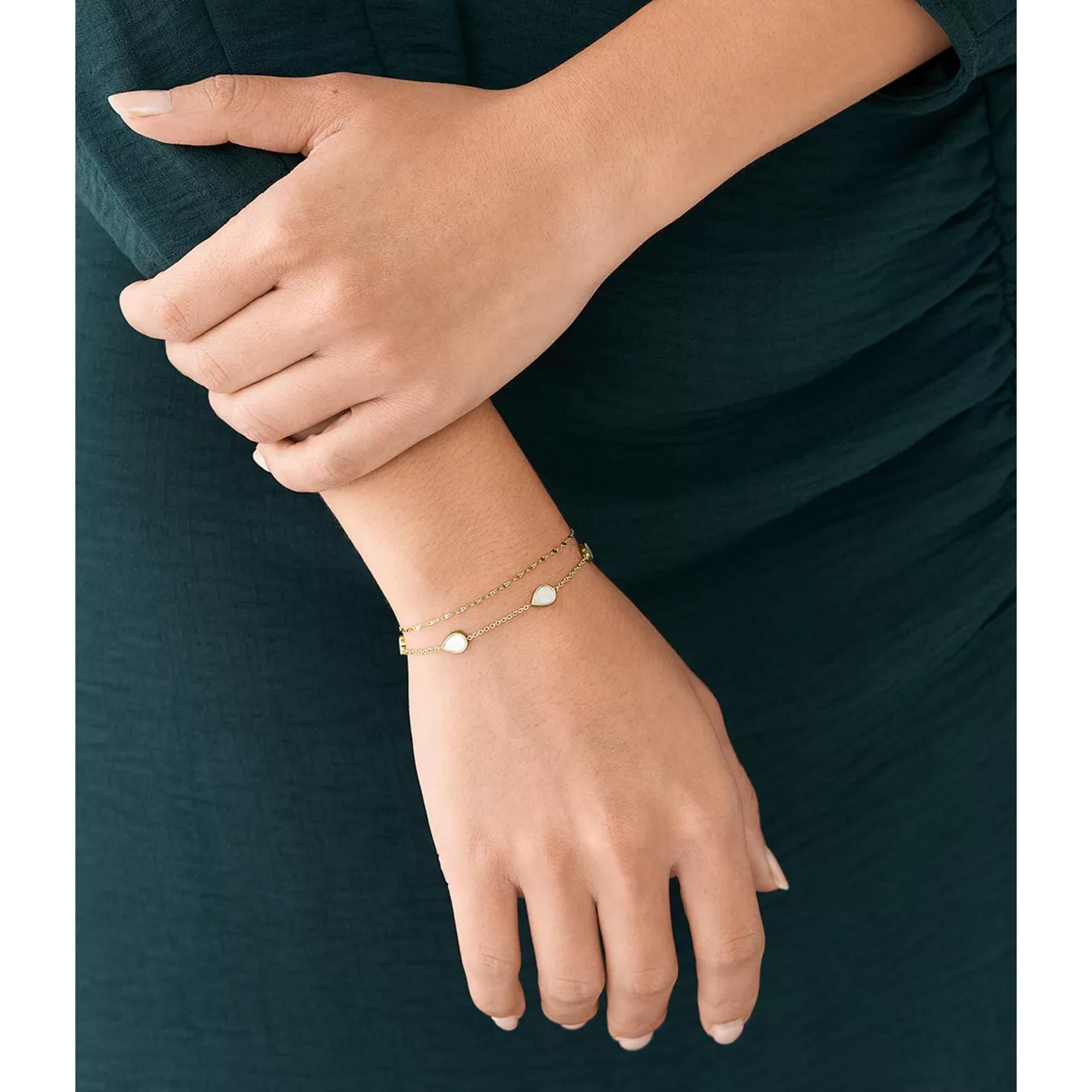 Fossil Mother-of-Pearl Chain Ladies Bracelet JF04317710