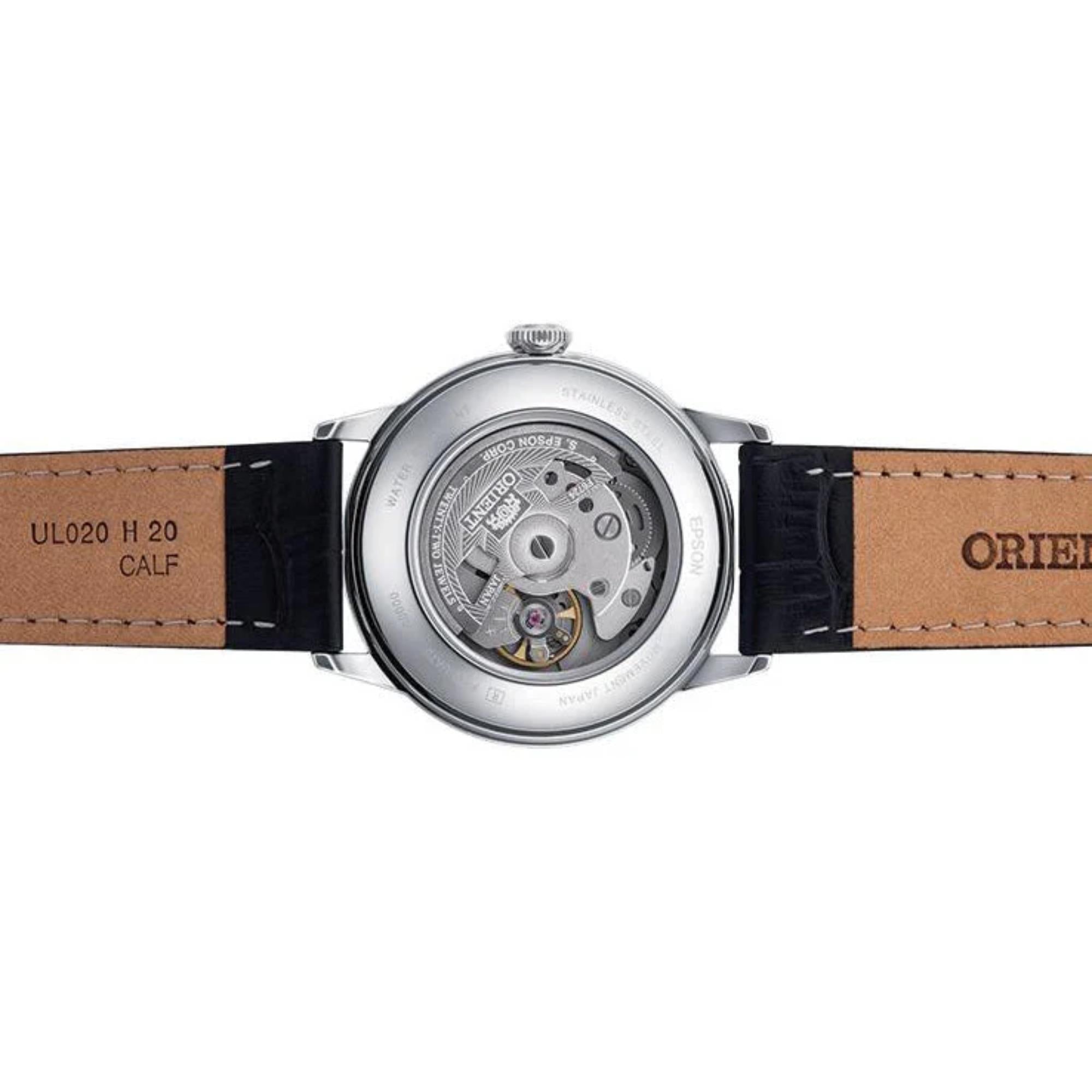 Orient Bambino RA-AC0M02B30B leather strap detail
