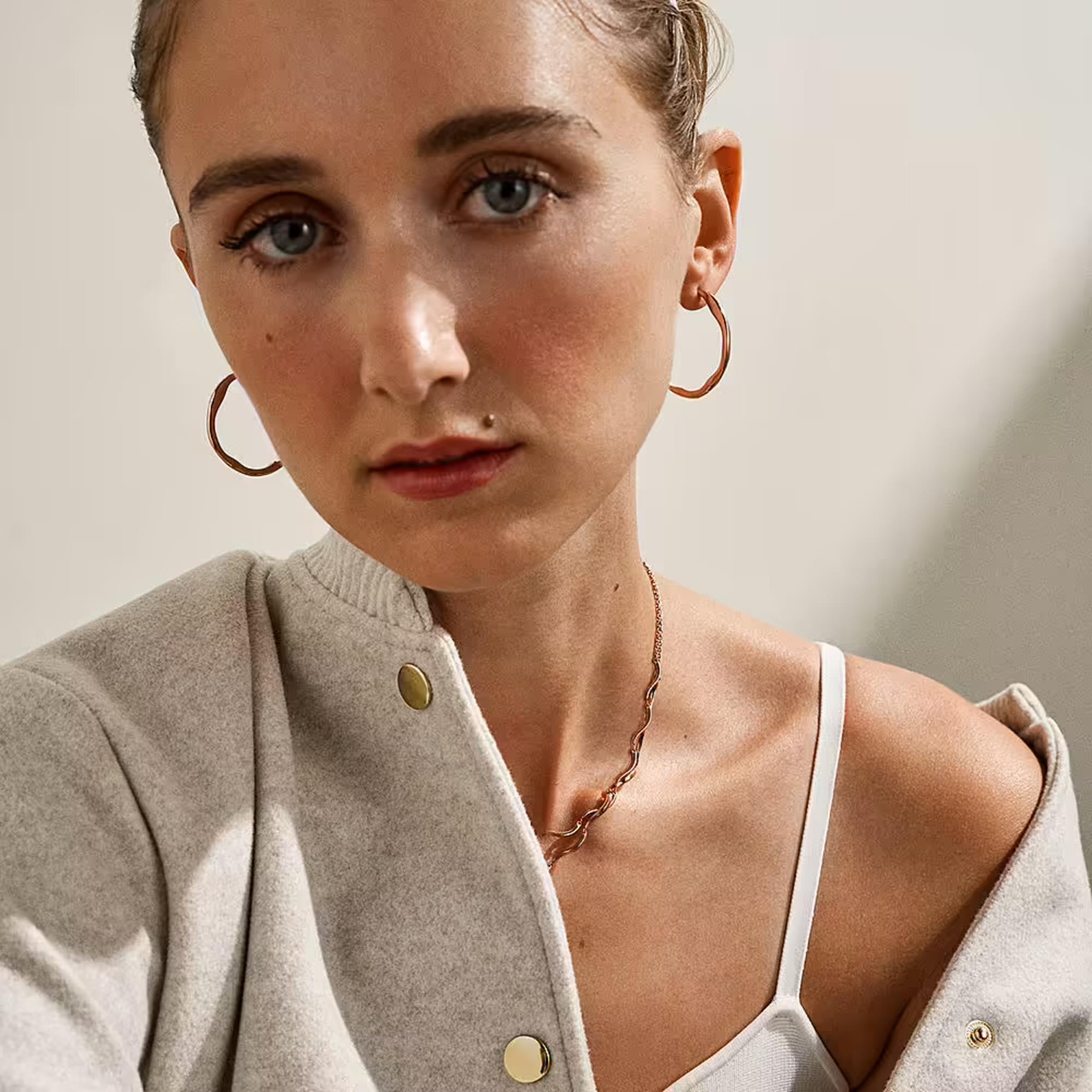 Skagen Moderne Stak Hoop Ladies Earrings SKJ1874791