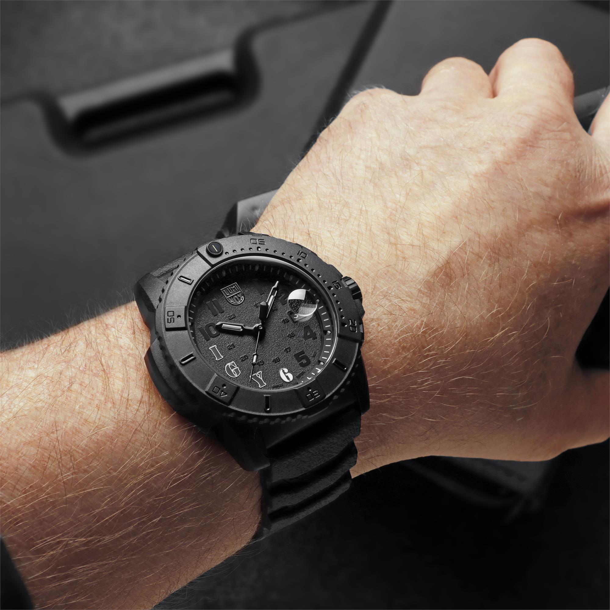 Luminox I GOT YOUR 6' Men's Watch XS.3611.IGY6.NSF