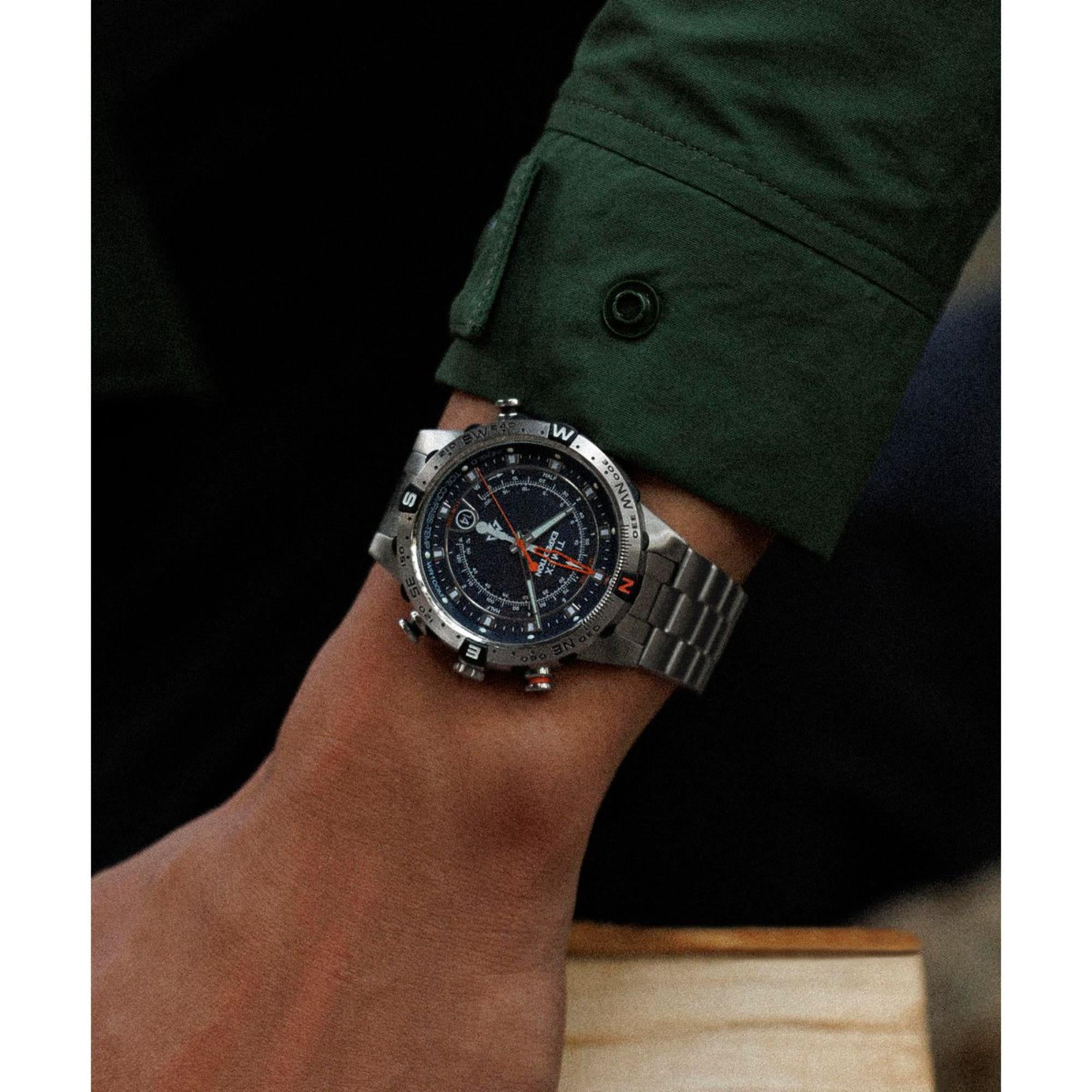 Timex Expedition Tide-Temp-Compass Graues Zifferblatt Edelstahlarmband Herren Uhr TW2Y12900