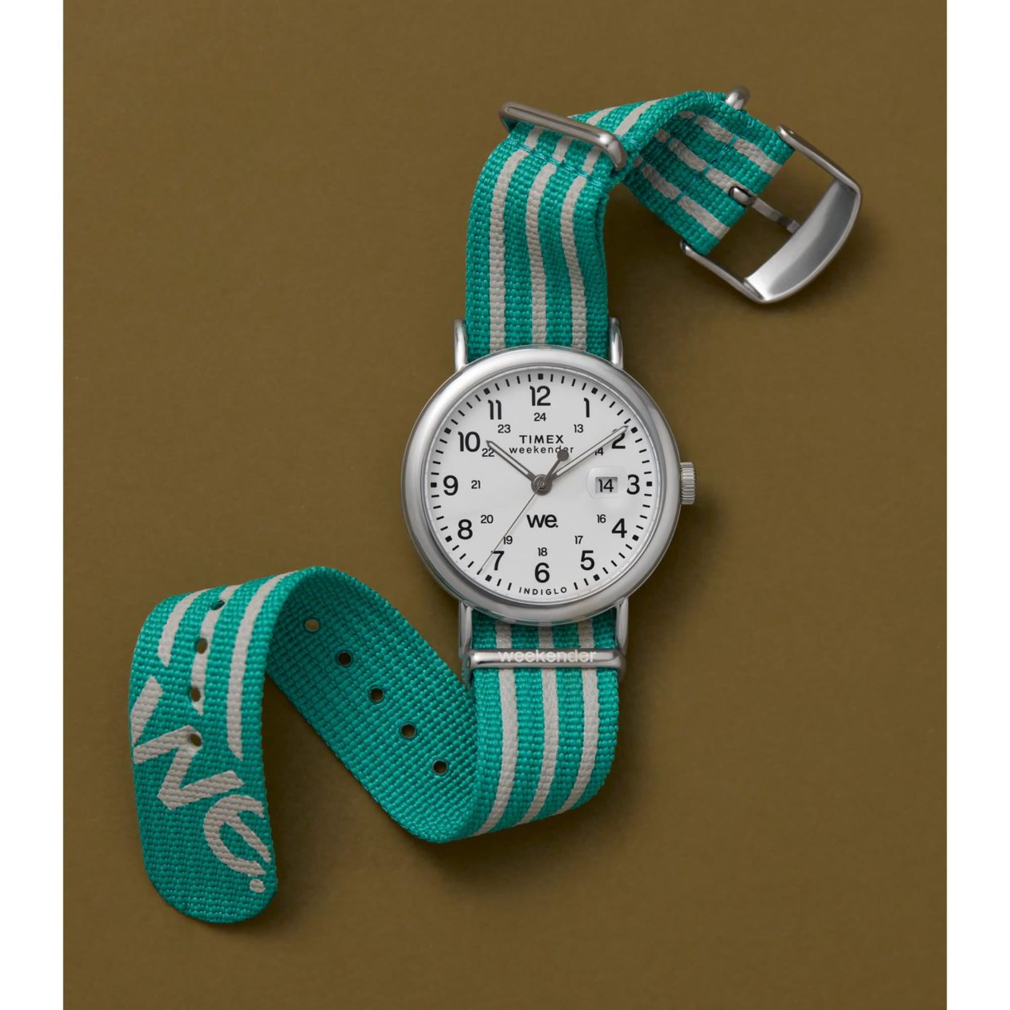 Timex Weekender 40mm Weißes Zifferblatt Stoff Herren Quarz Uhr TW2Y08800