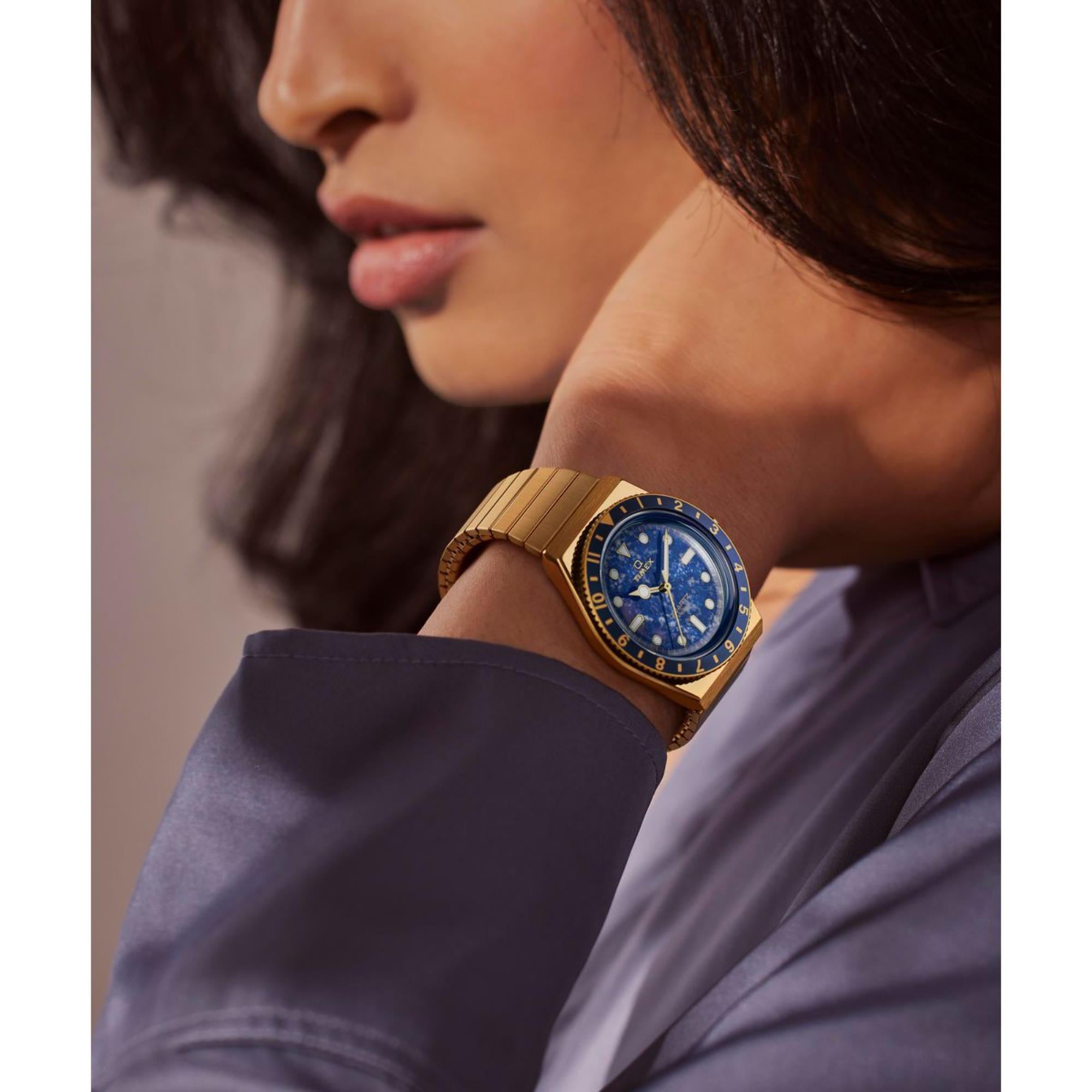 Timex Q 36mm Blau Zifferblatt Stahl Damen Quarz Uhr TW2V92400