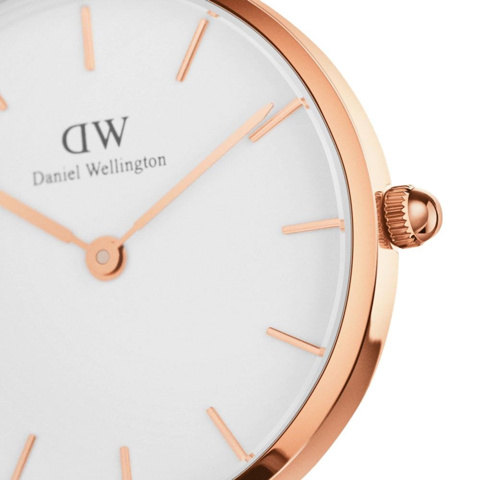 Daniel Wellington Petite 28mm White Dial Leather Ladies Quartz Watch DW00100249