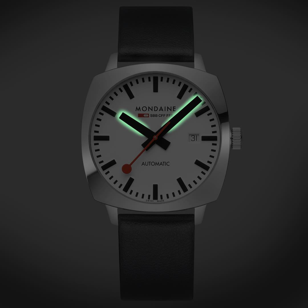Mondaine Cushion 39mm Weißes Zifferblatt Leder Herren Automatik Uhr MSL.3961B.LBV