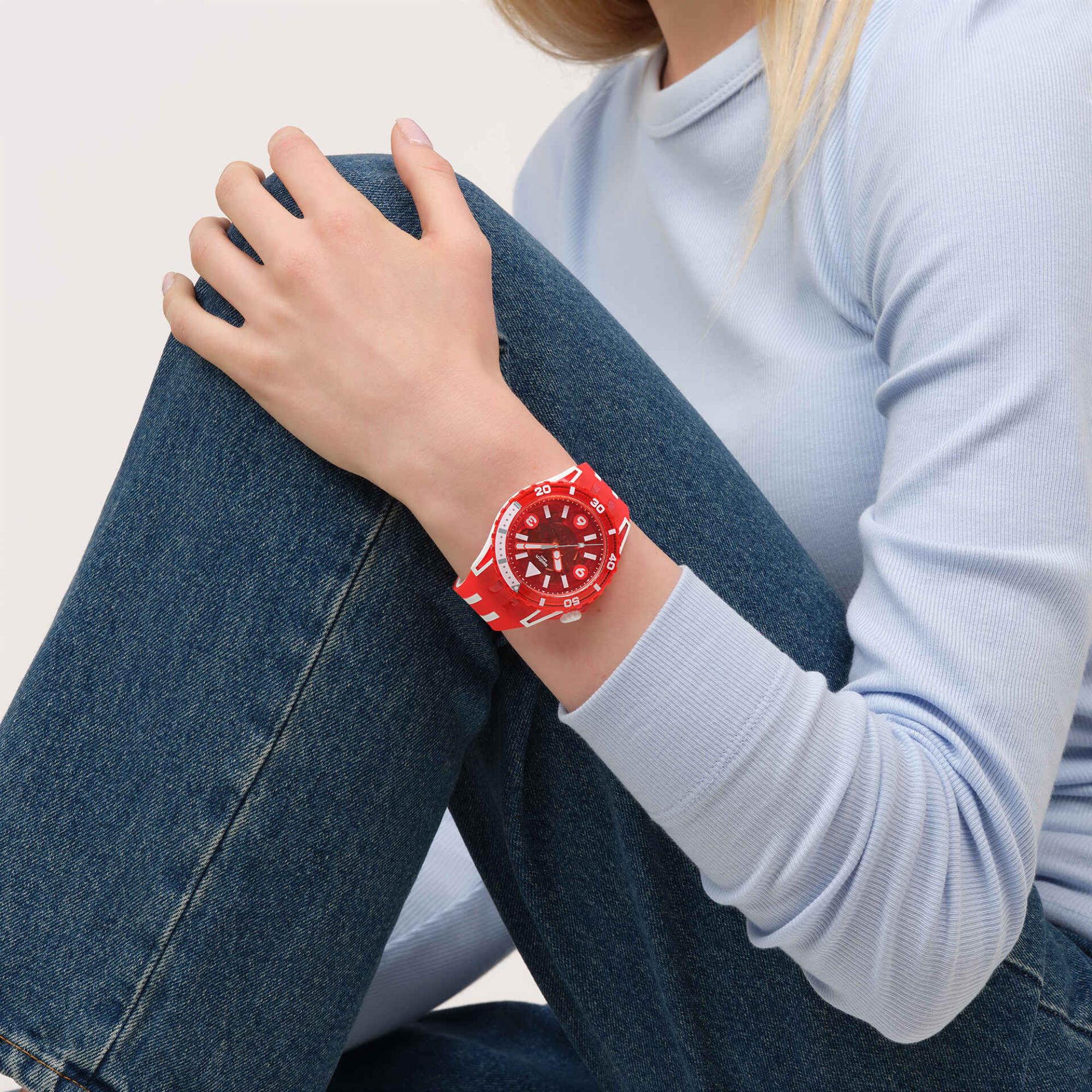 Swatch SCUBAQUA Löwenmähne Rotes Biokeramisches Zifferblatt Silikonarmband Uhr SSCU09R100