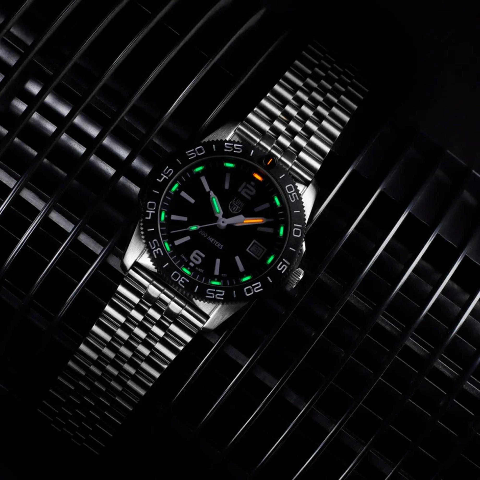 Luminox XS.3122M Pacific Diver Ripple Collection Unisex Watch