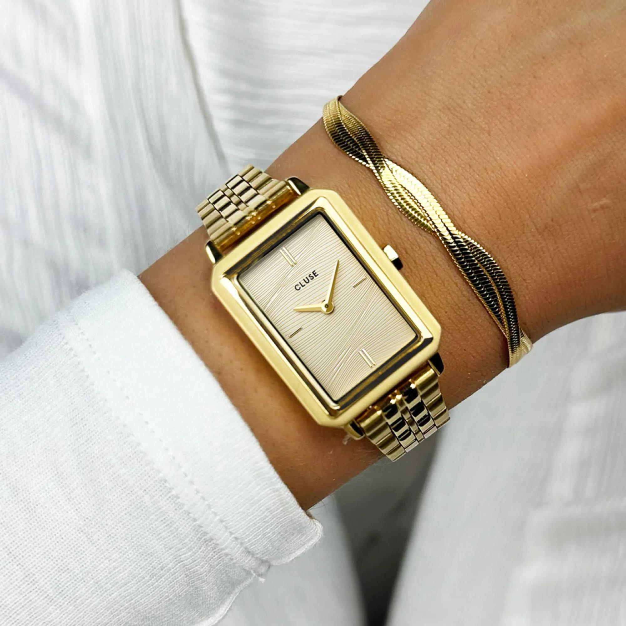 Reloj de Mujer CLUSE Fluette Cuarzo con Esfera Dorada y Correa de Acero CW11511