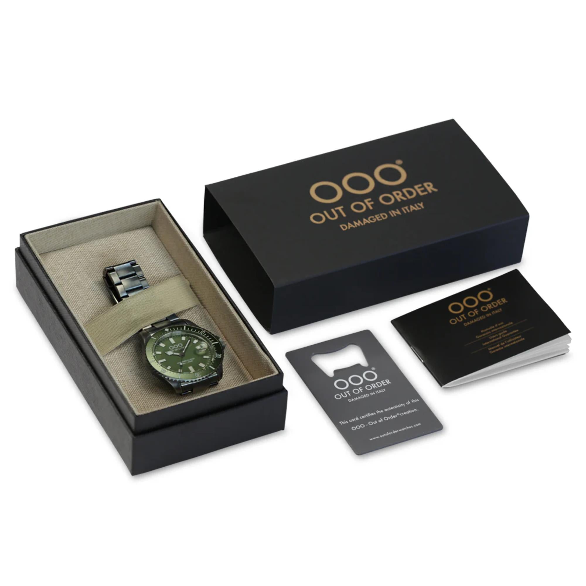 Out of Order Verde Oliva Casanova Ultra Distressed Quartz Green Dial Steel Strap Men's Watch OOO.001-27.VE