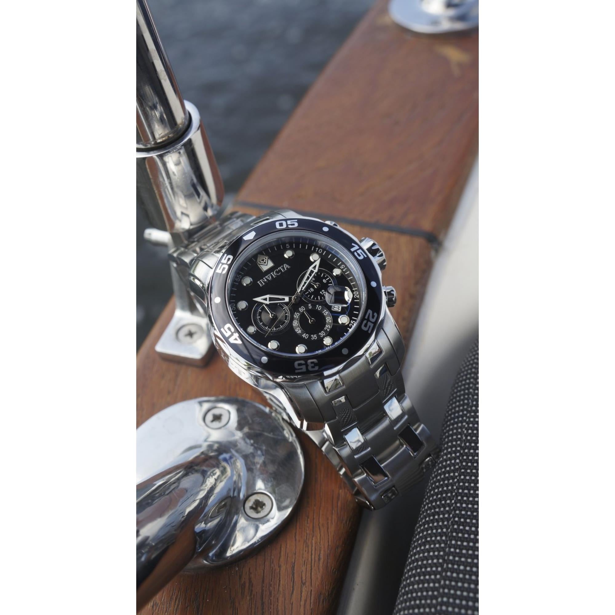 Invicta Pro Diver Scuba Quarz Chronograph Schwarzes Zifferblatt Stahlarmband Herrenarmbanduhr 0069
