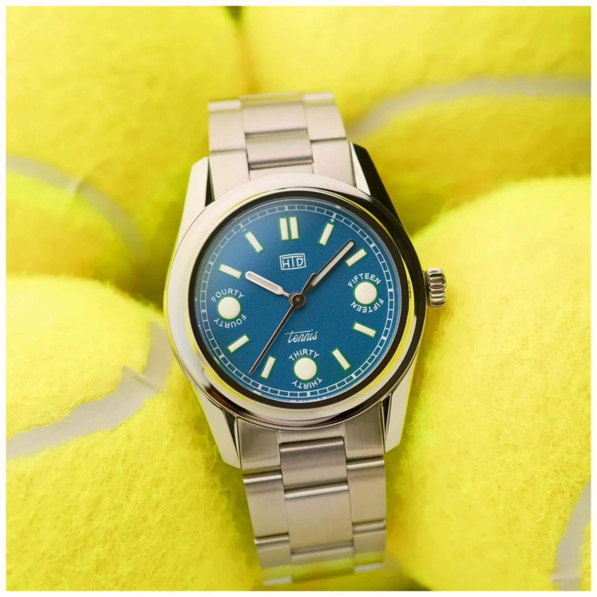 HTD Tennis Cemento Automatik Herren Sportuhr mit hellblauem Zifferblatt und Stahlarmband T23S01_B