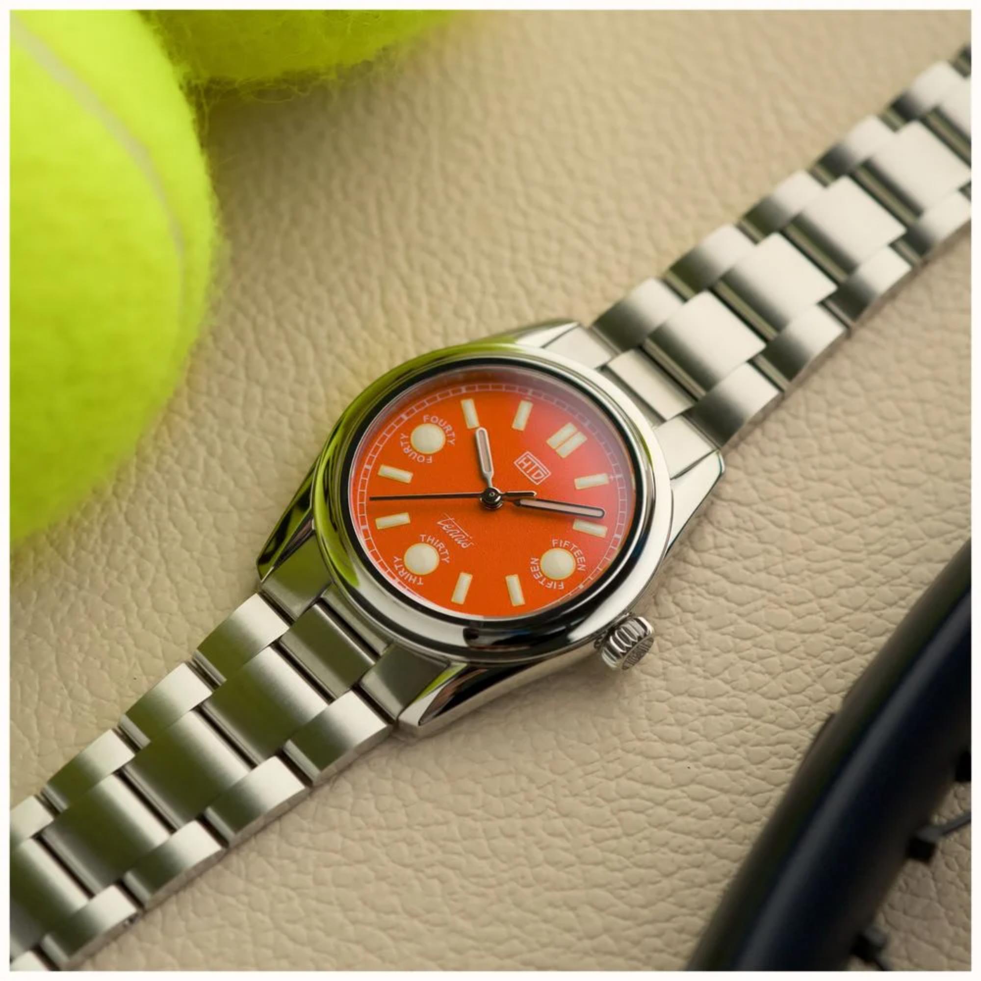 HTD Tennis Terra Automatik Herren Sportuhr mit orangefarbenem Zifferblatt und Stahlarmband T23S01_T