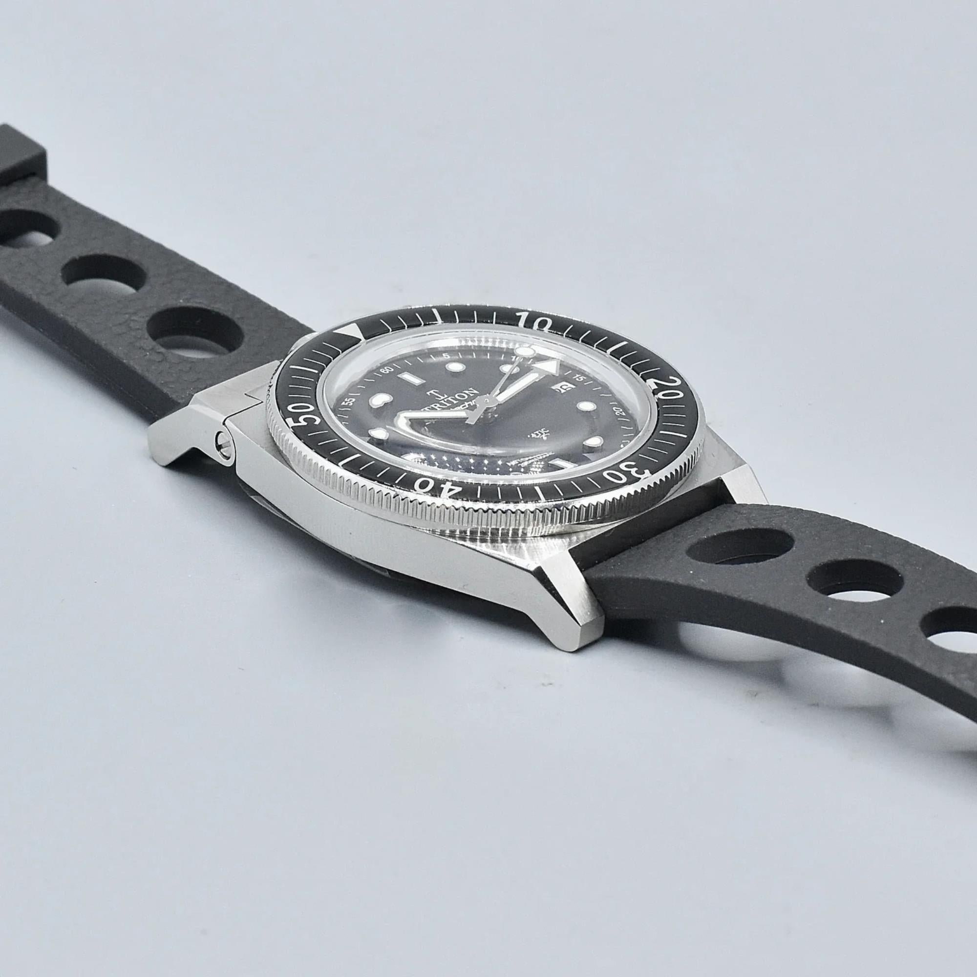 Triton Spirotechnique Classic Schwarzes Zifferblatt Automatik Gummiarmband Herren Taucheruhr