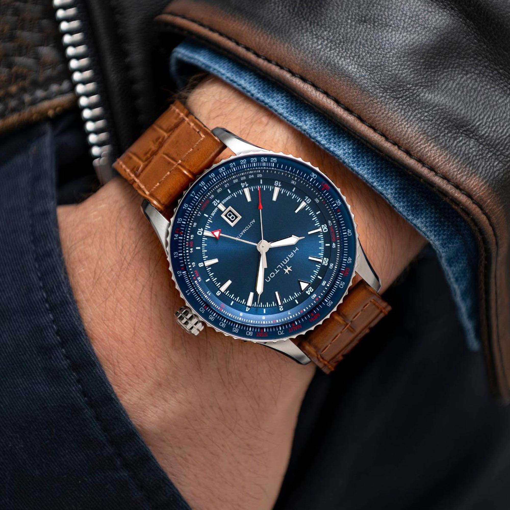 Hamilton Khaki Aviation 44mm GMT Blaues Zifferblatt Leder Herren Automatik Uhr H76715540