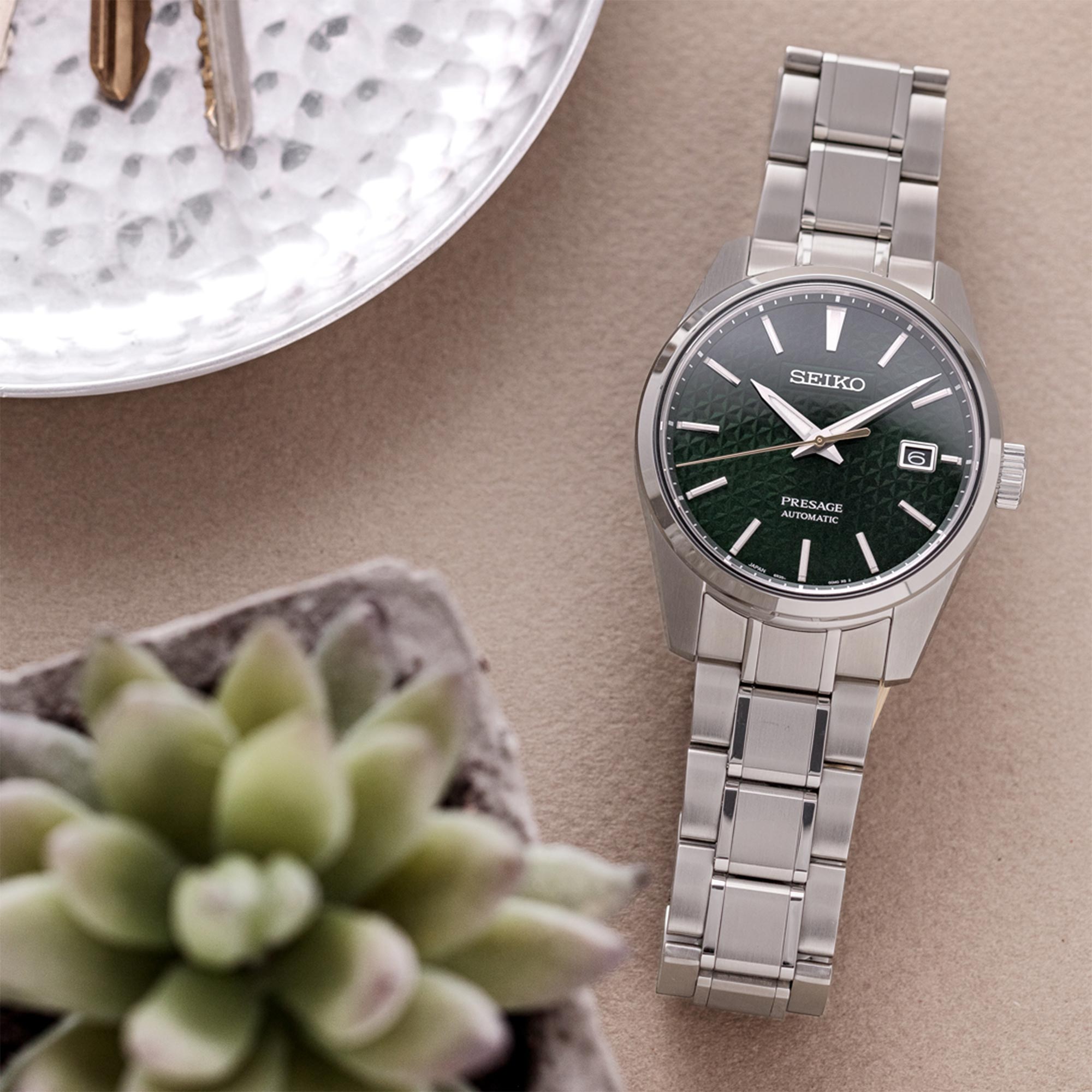 Seiko Presage Sharp Edge Series Green Dial Silver Stainless Steel Bracelet Automatic Men's Watch SPB169J1