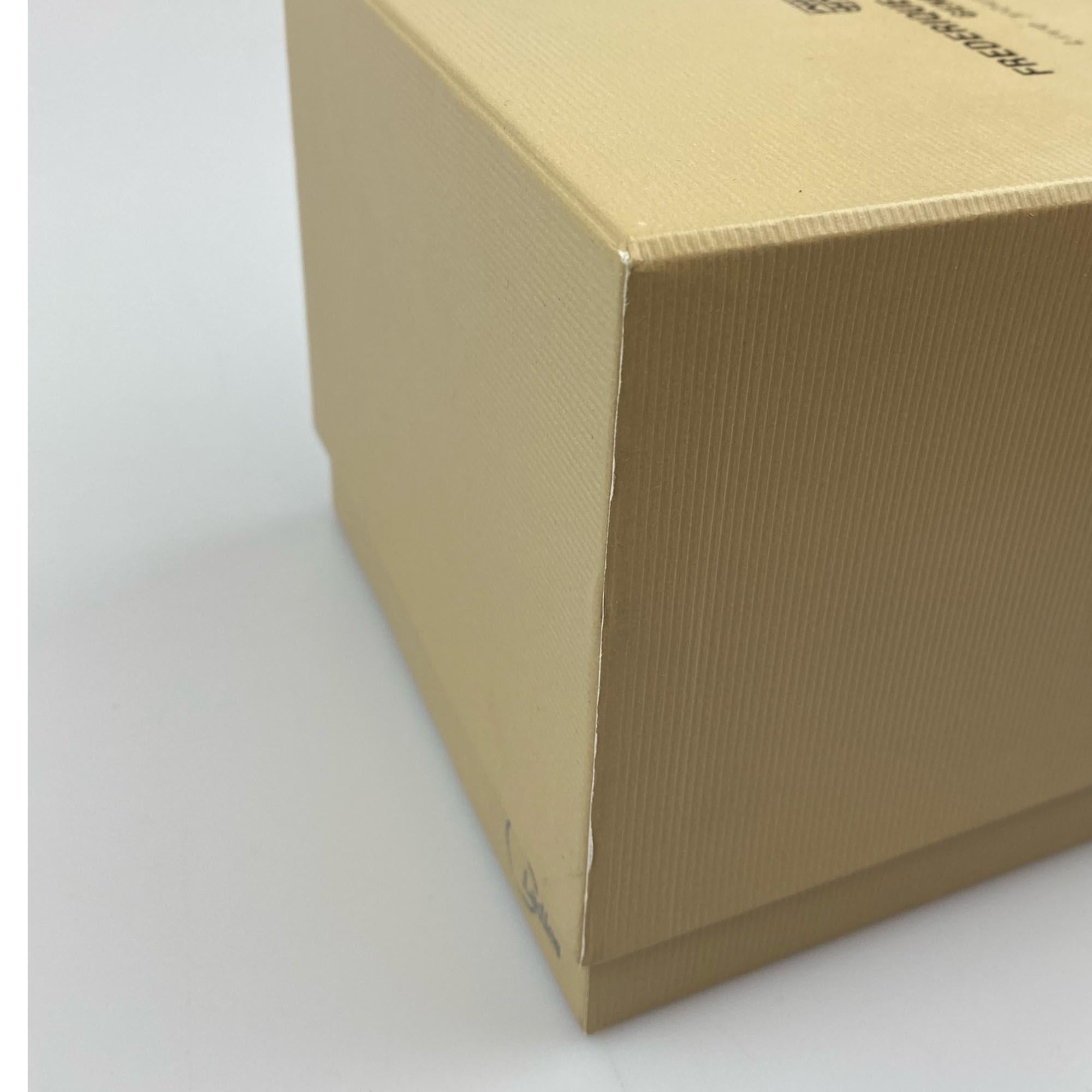 Frederique Constant Classics Delight Edelstahl Damen Uhr (beschädigte Box) FC-306WHD3ER6B