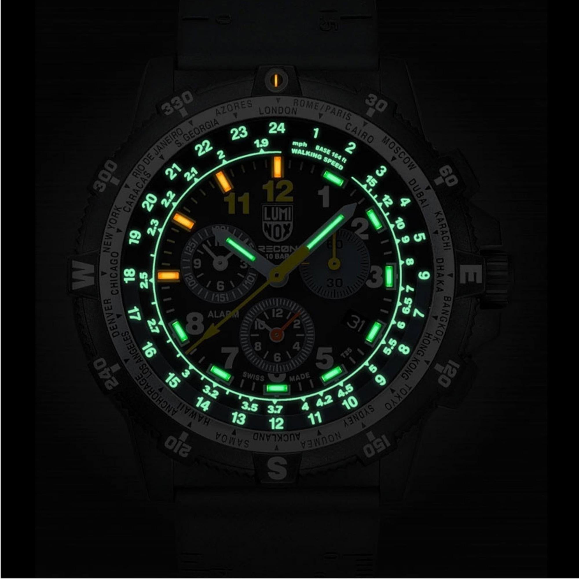 Luminox Recon III Team Leader Chronograph Serie D 8840 Schwarzes Zifferblatt Schwarzes Silikonarmband Herren Uhr XL.8842.MI.F