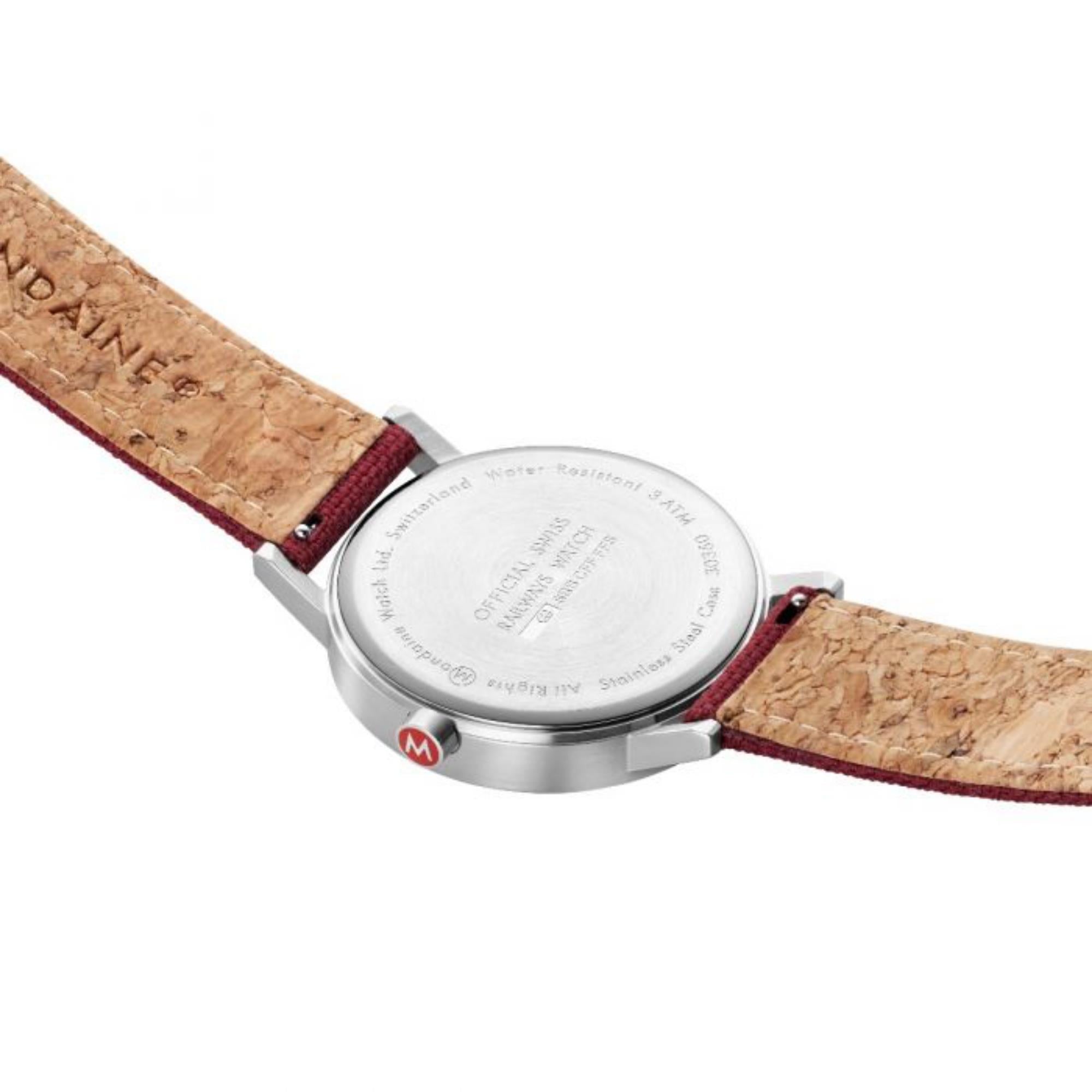Mondaine Classic Quarz Weißes Zifferblatt Rotes Textil Armband Uhr A660.30360.17SBC