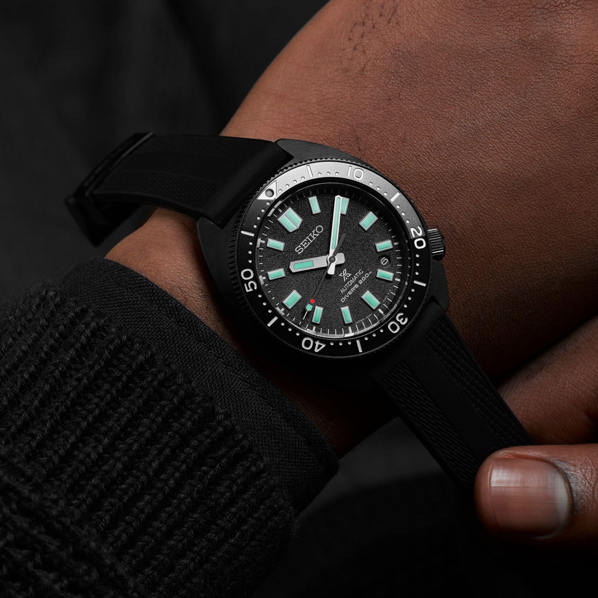 Seiko Prospex Black Series Night Turtle Automatik Schwarzes PVD Herren Uhr SPB335J1