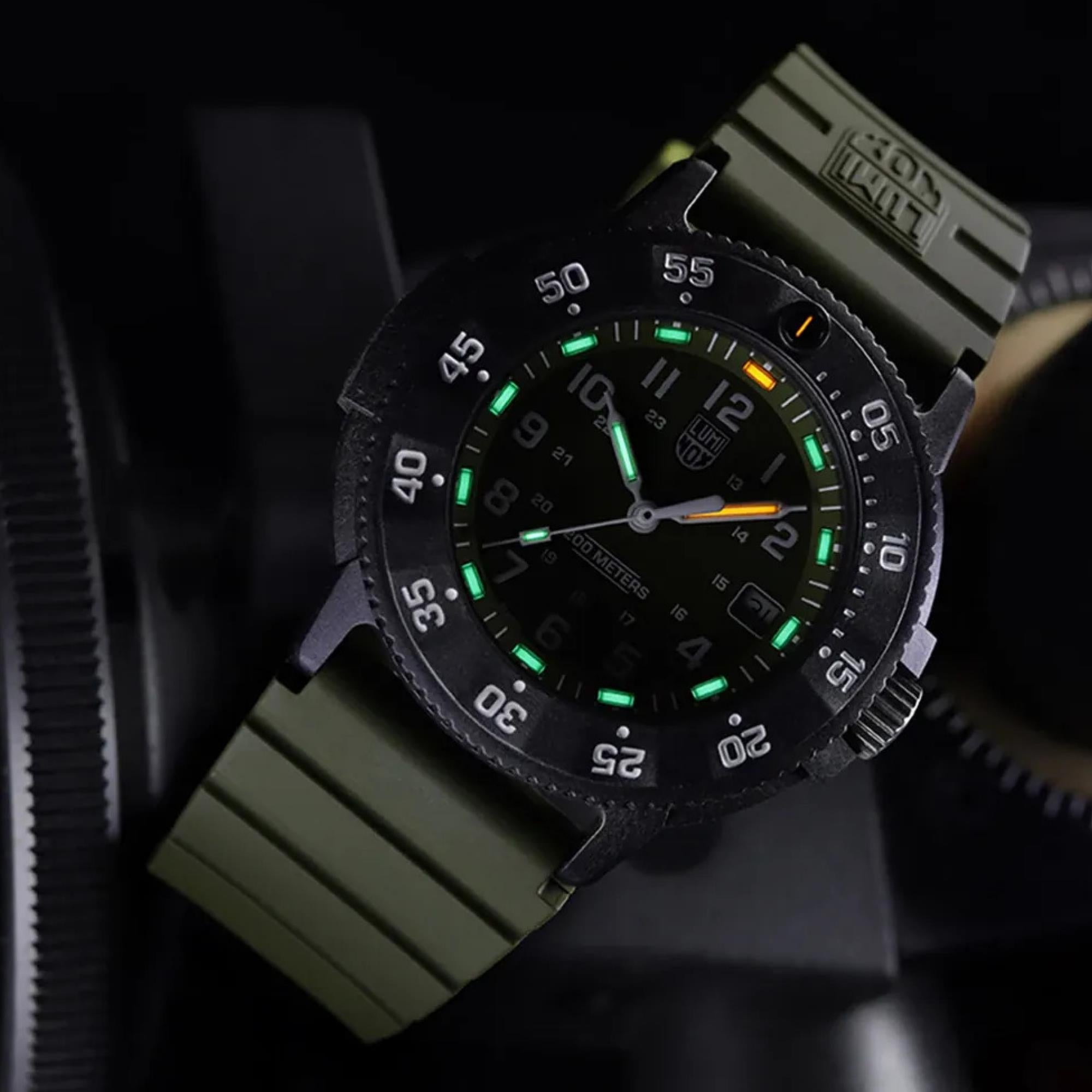 Luminox Sea Original Navy Seals 3000 Evo Serie Herren Uhr Grünes Zifferblatt XS.3013.EVO.S