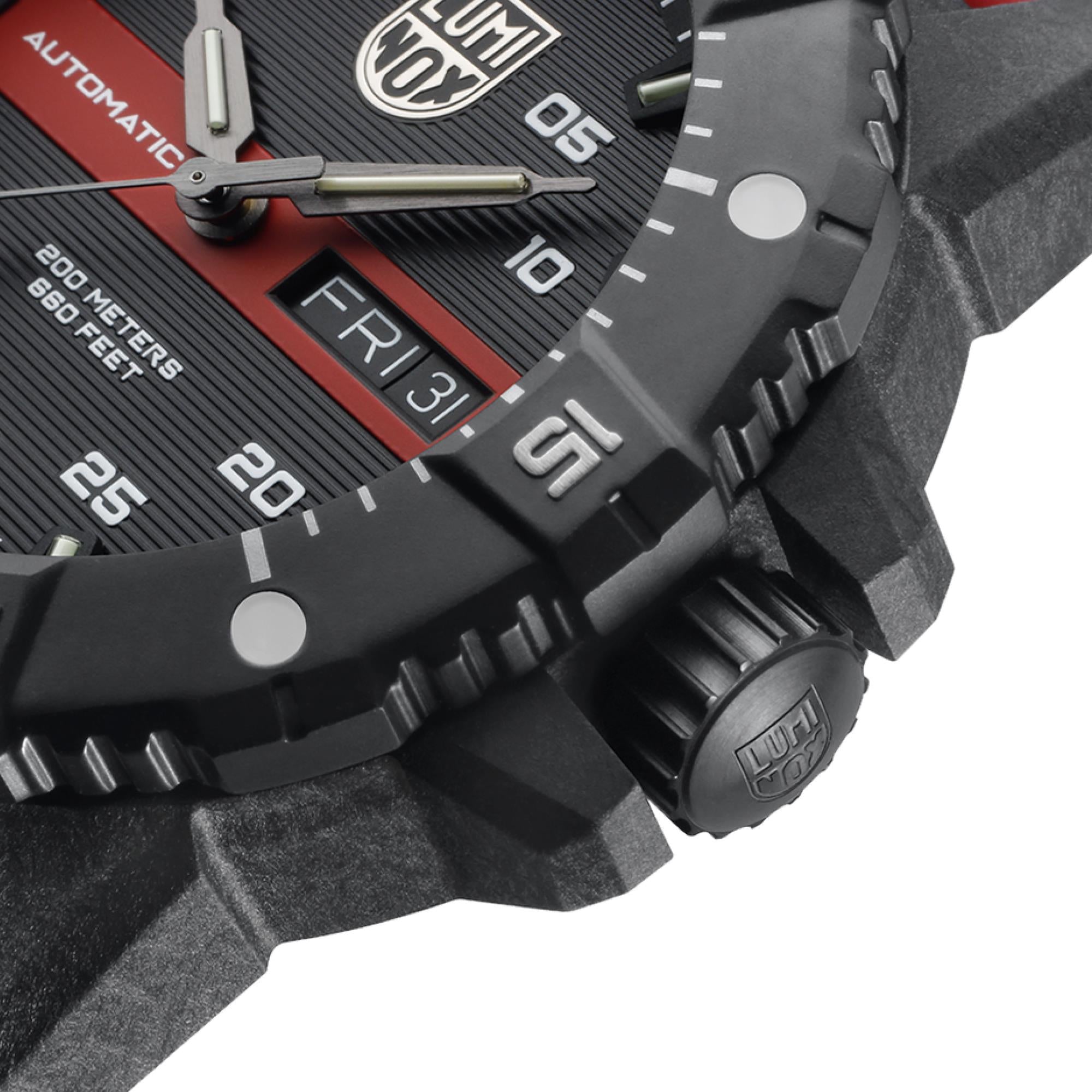 LUMINOX MASTER CARBON SEAL Schwarzes Zifferblatt AUTOMATIK 3860 SERIE XS.3876.RB