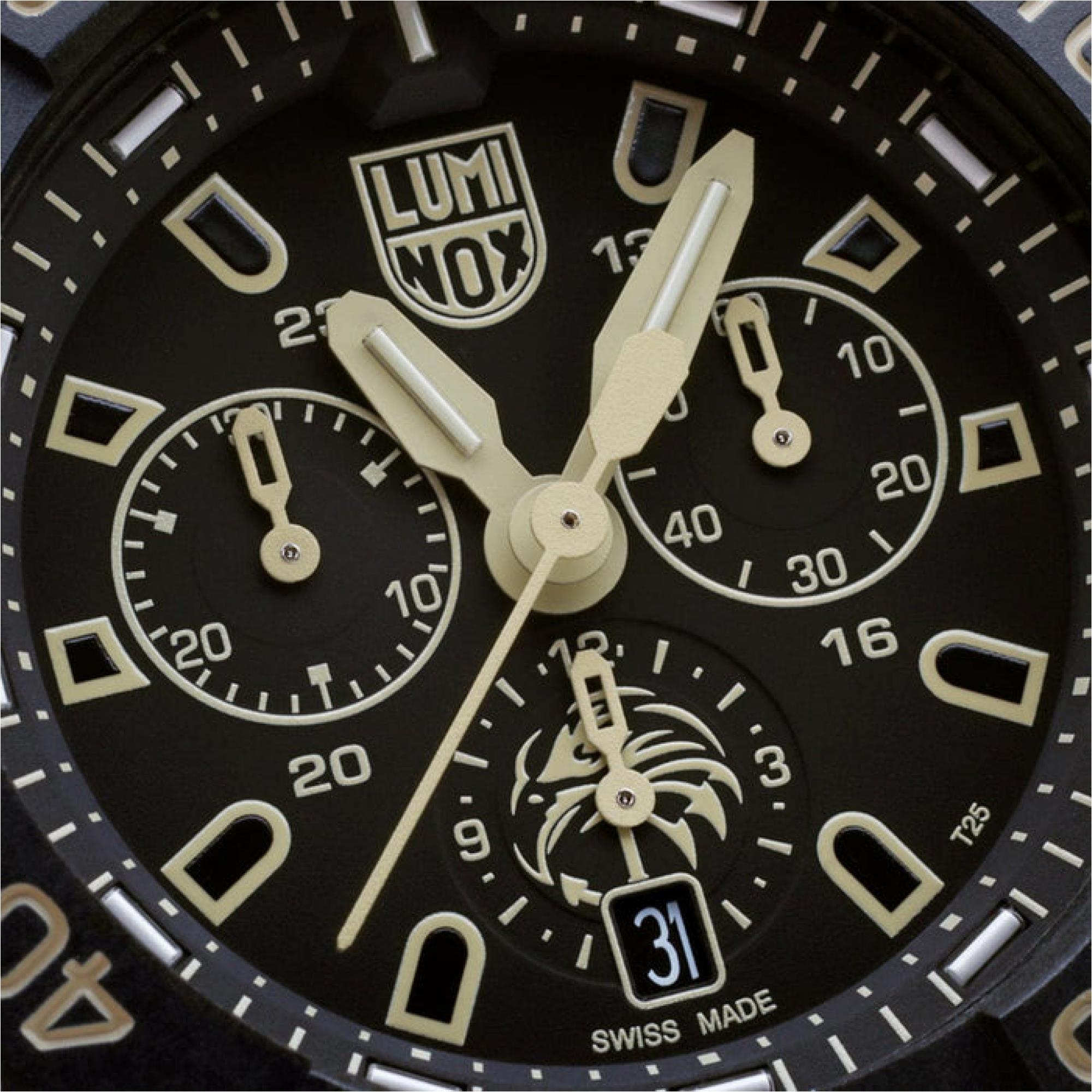 LUMINOX NAVY SEAL CHRONOGRAPH 3580 SERIE SCHWARZES ZIFFERBLATT HERREN UHR XS.3590.NSF.SET