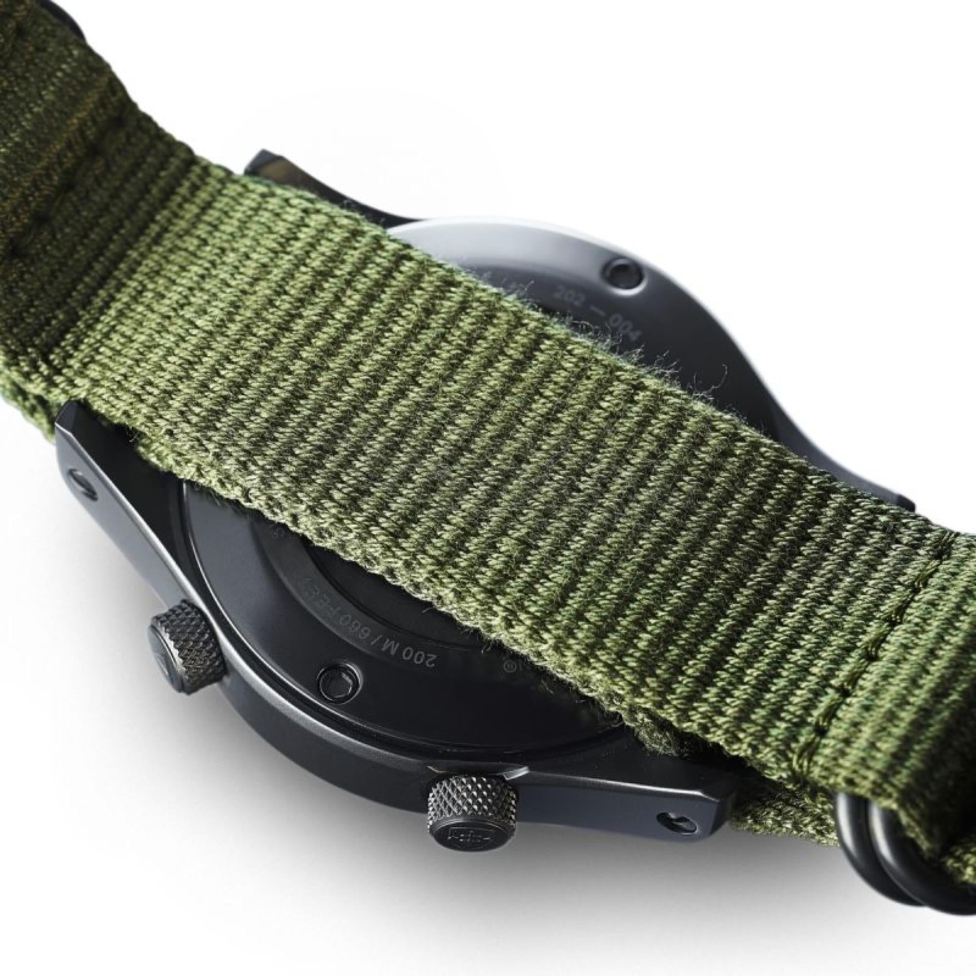 Elliot Brown Canford Schwarzes Zifferblatt Grünes Textil Armband Herren Uhr 202-004-N01