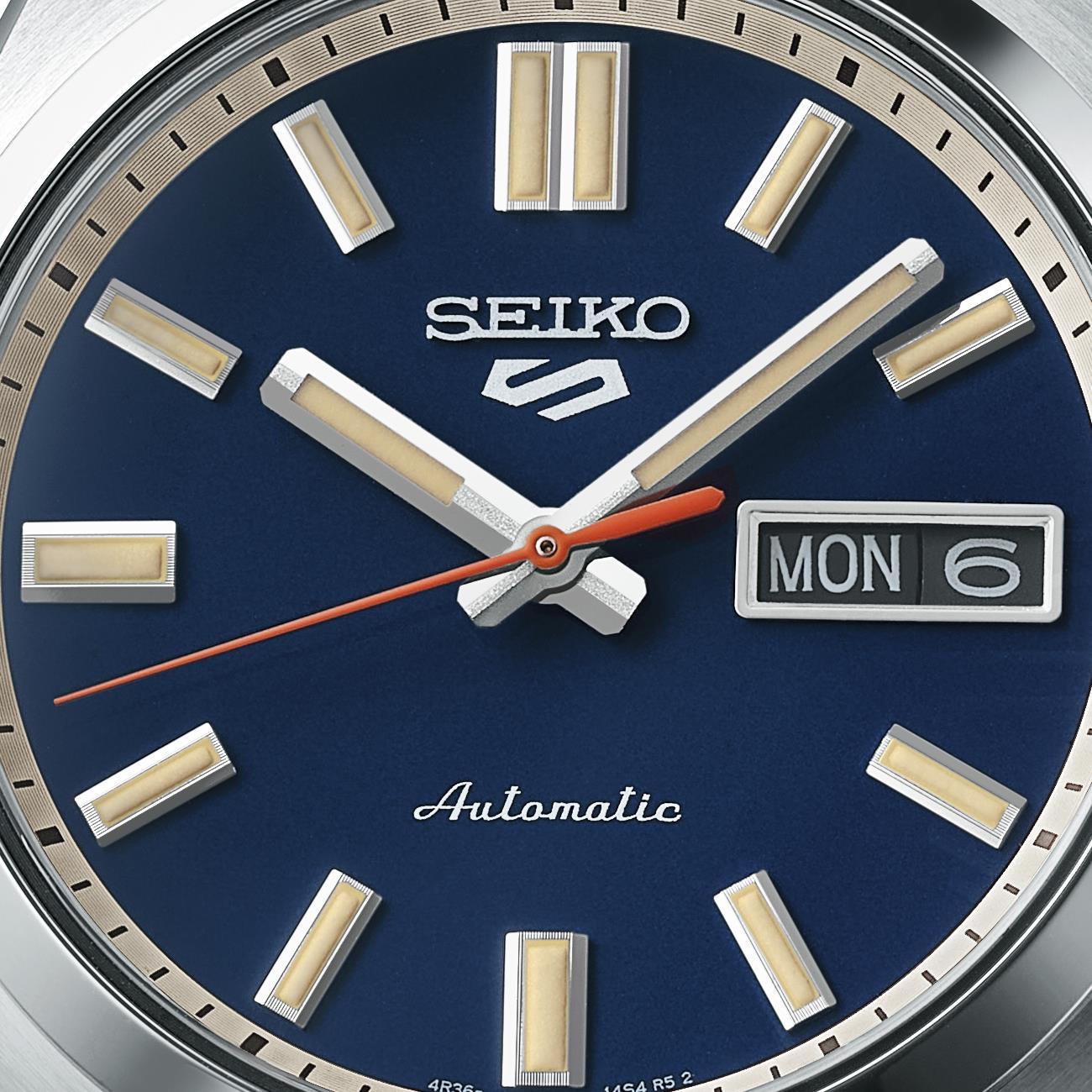 Seiko 5 Sports SNXS Klassisch ‘Rinse Blue’ Blaues Zifferblatt Stahlarmband Herren Uhr SRPK87K1