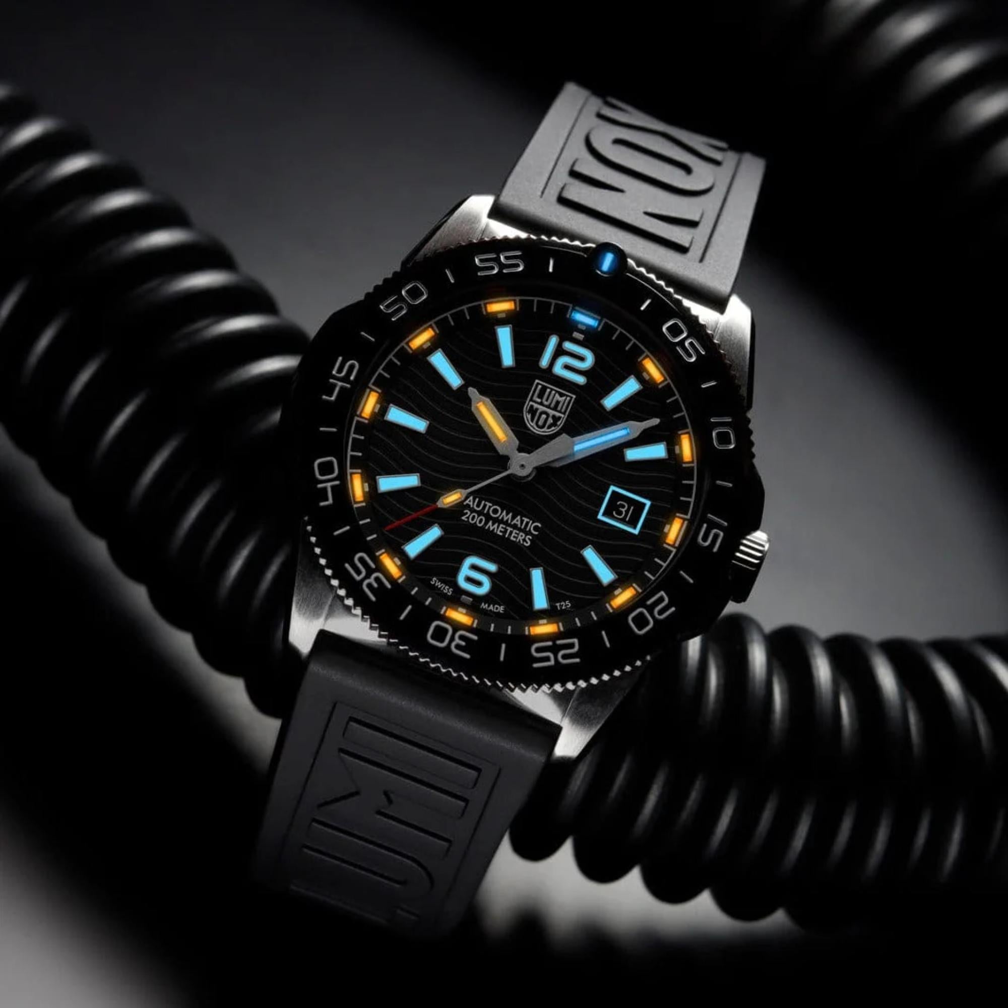 Luminox Pacific Diver Automatik-Uhr mit schwarzem Zifferblatt aus Edelstahl für Herren XS.3101