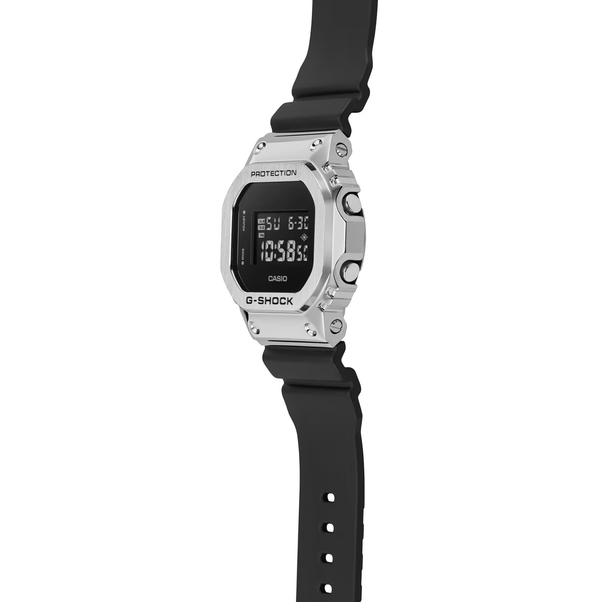 Casio G-Shock The Origin Digitaluhr für Herren mit Harzarmband GM-5600U-1ER