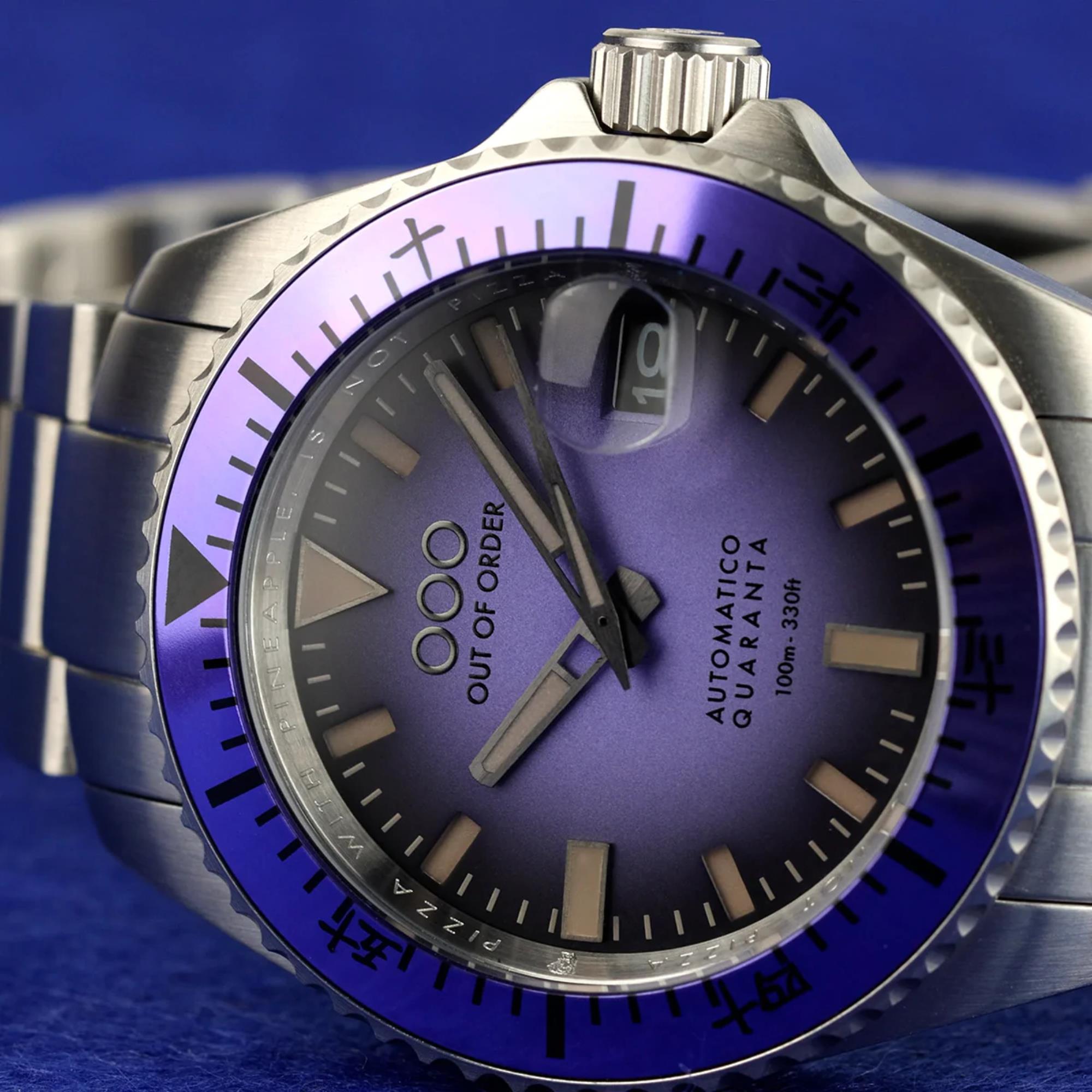 Out Of Order Indigo Automatik Quaranta Ultra Gebürstetes Lila Zifferblatt Stahlarmband Herren Uhr OOO.001-21.LI.SS