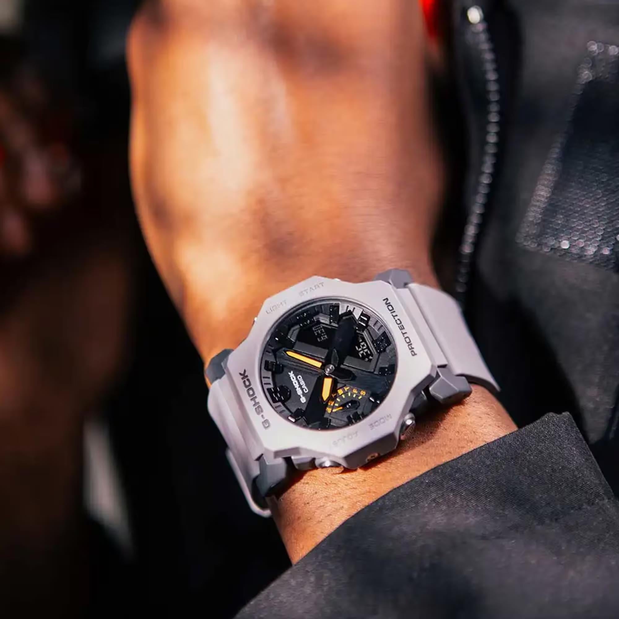 Casio G-Shock 2300 Series Digi-Analogue Resin Strap Men's Watch GA-2300-8AER