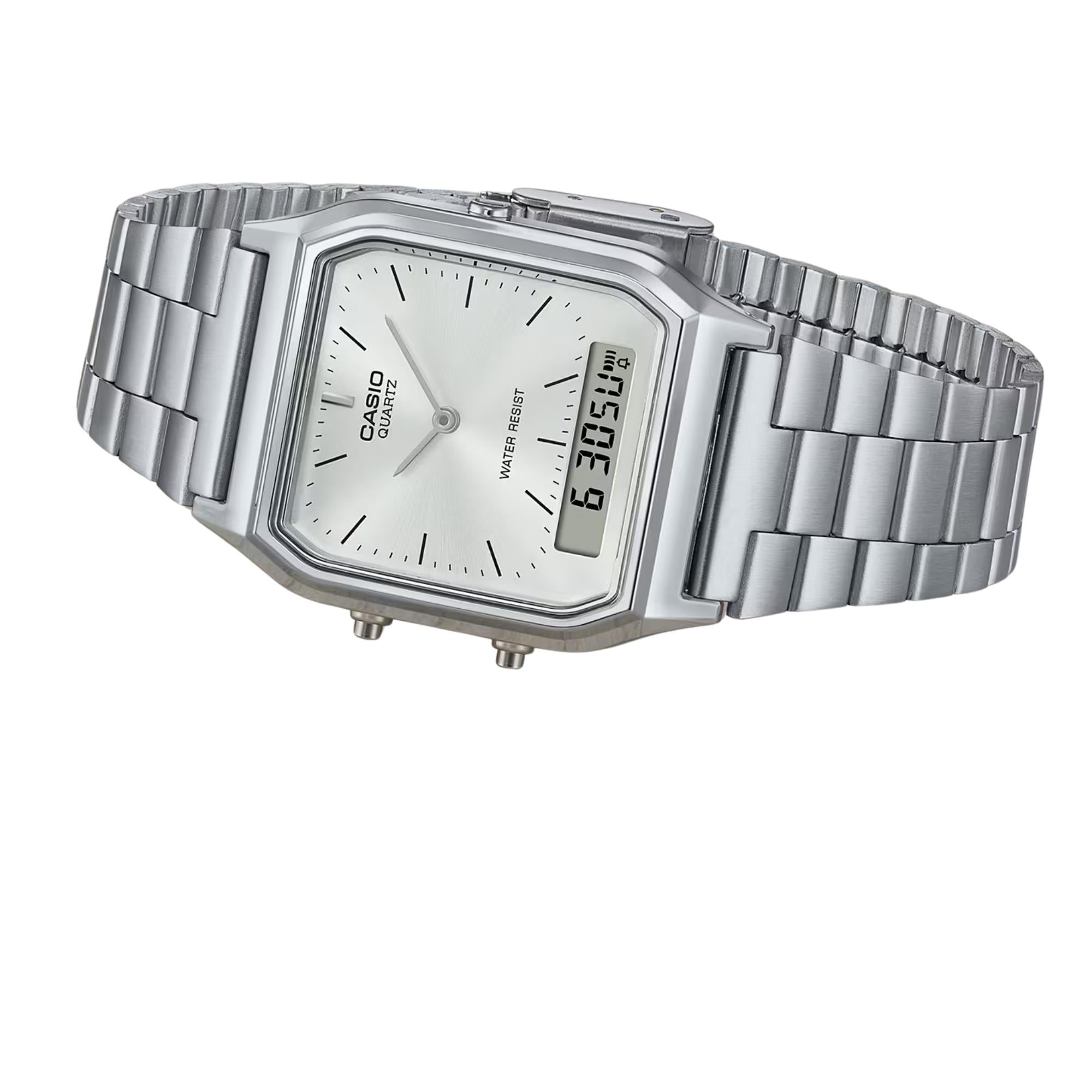 Casio Vintage Quarz Silbernes Zifferblatt Edelstahlarmband Uhr AQ-230A-7AMQYES