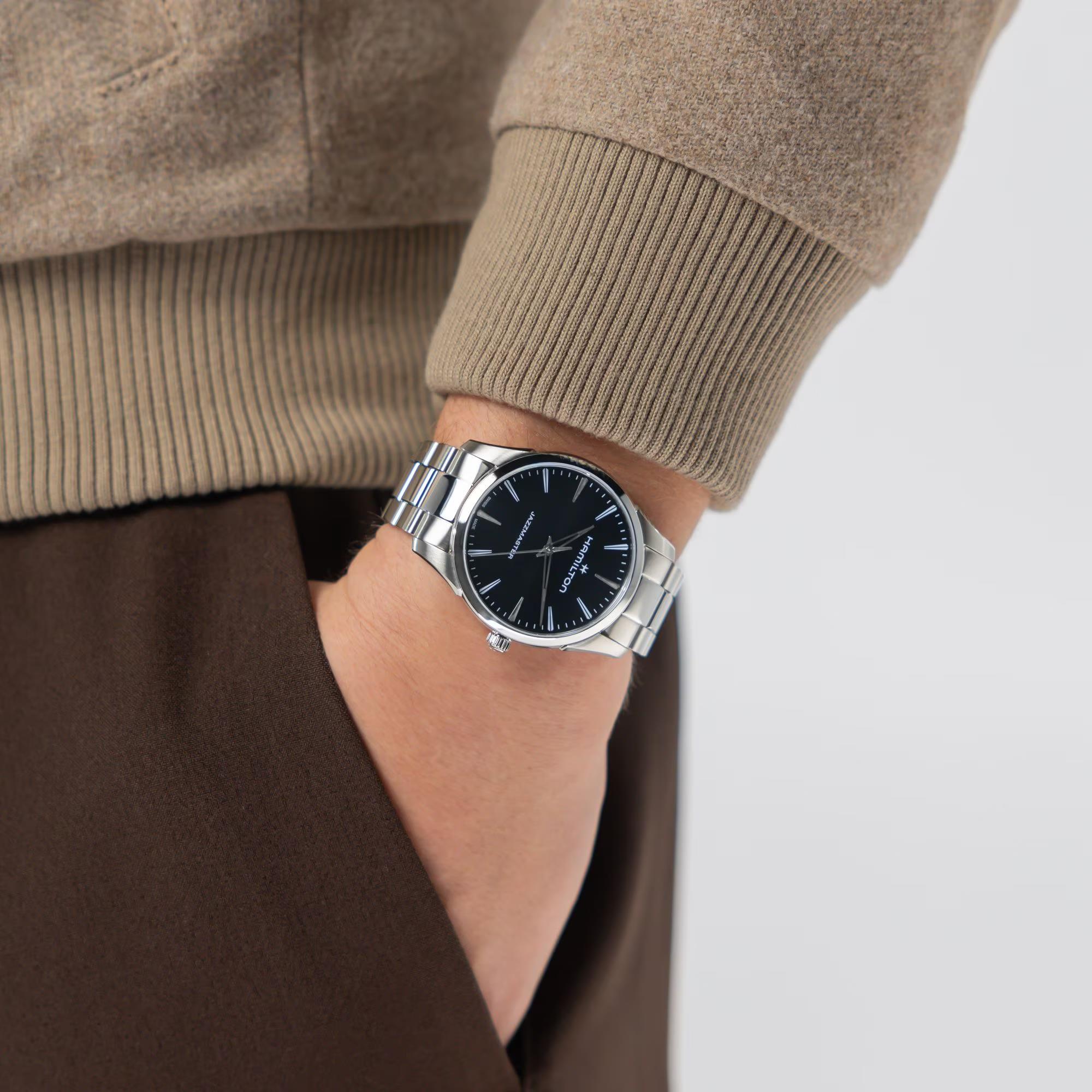 Hamilton Jazzmaster quartz H32461131 40mm watch on wrist