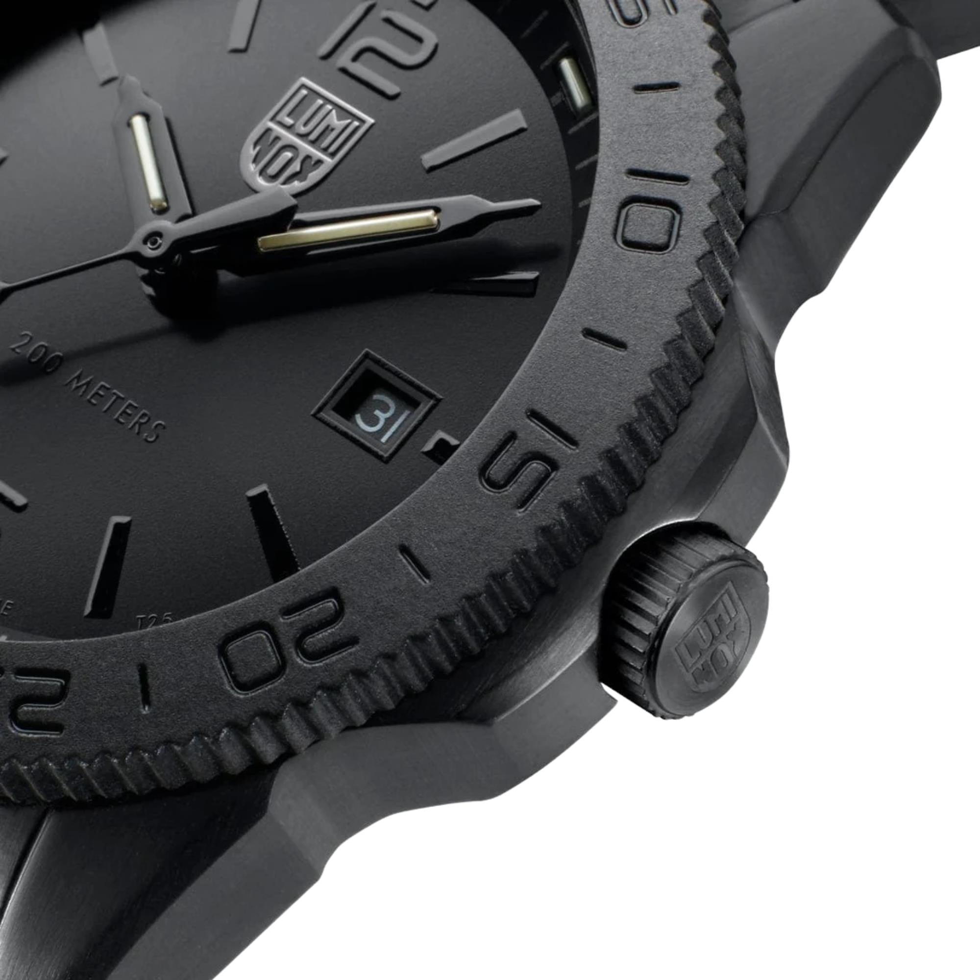 Luminox Pacific Diver 44mm Black Dial Rubber Mens Quartz Watch XS.3121.BO.1