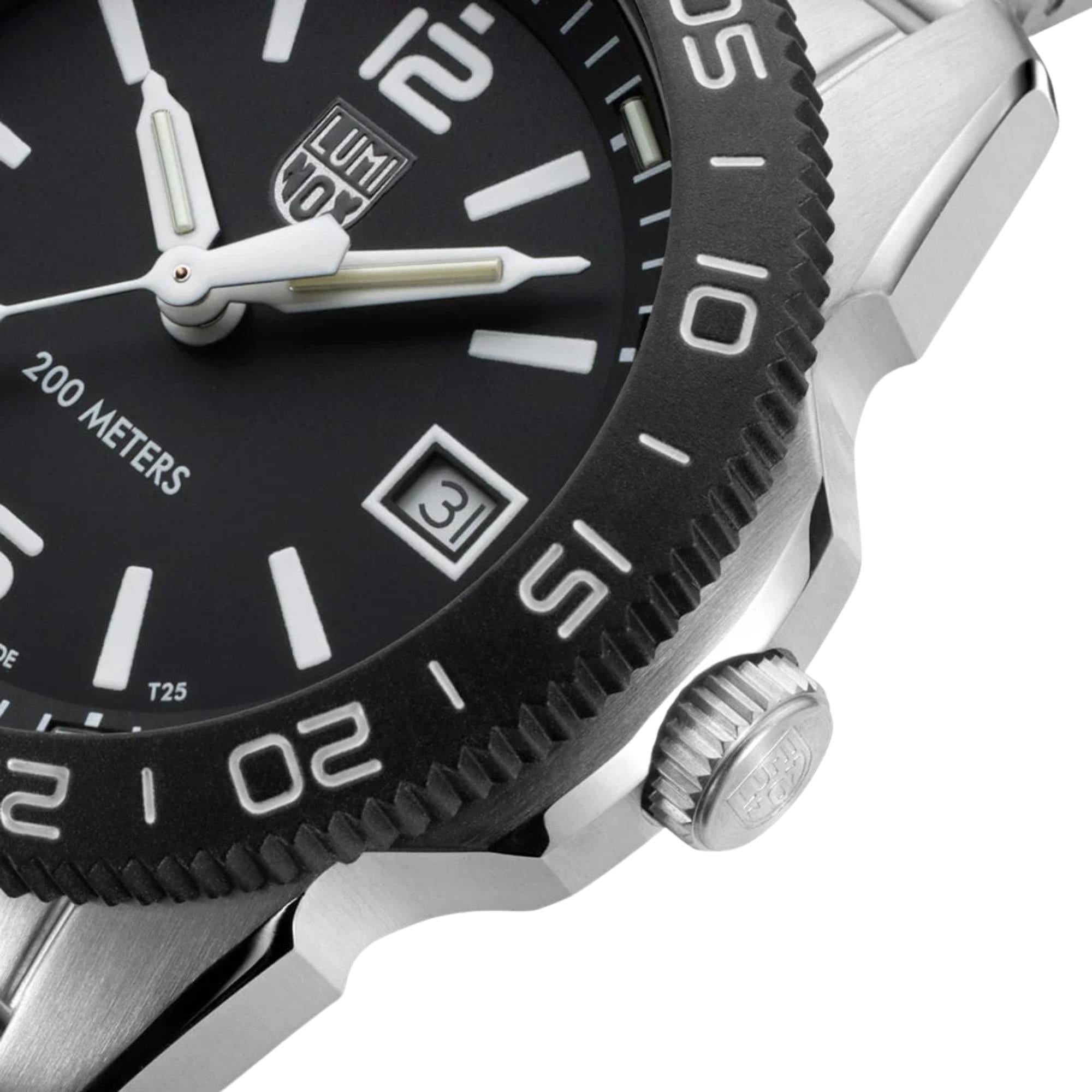 Luminox Pacific Diver 39mm Black Dial Steel Mens Quartz Watch XS.3122M.1