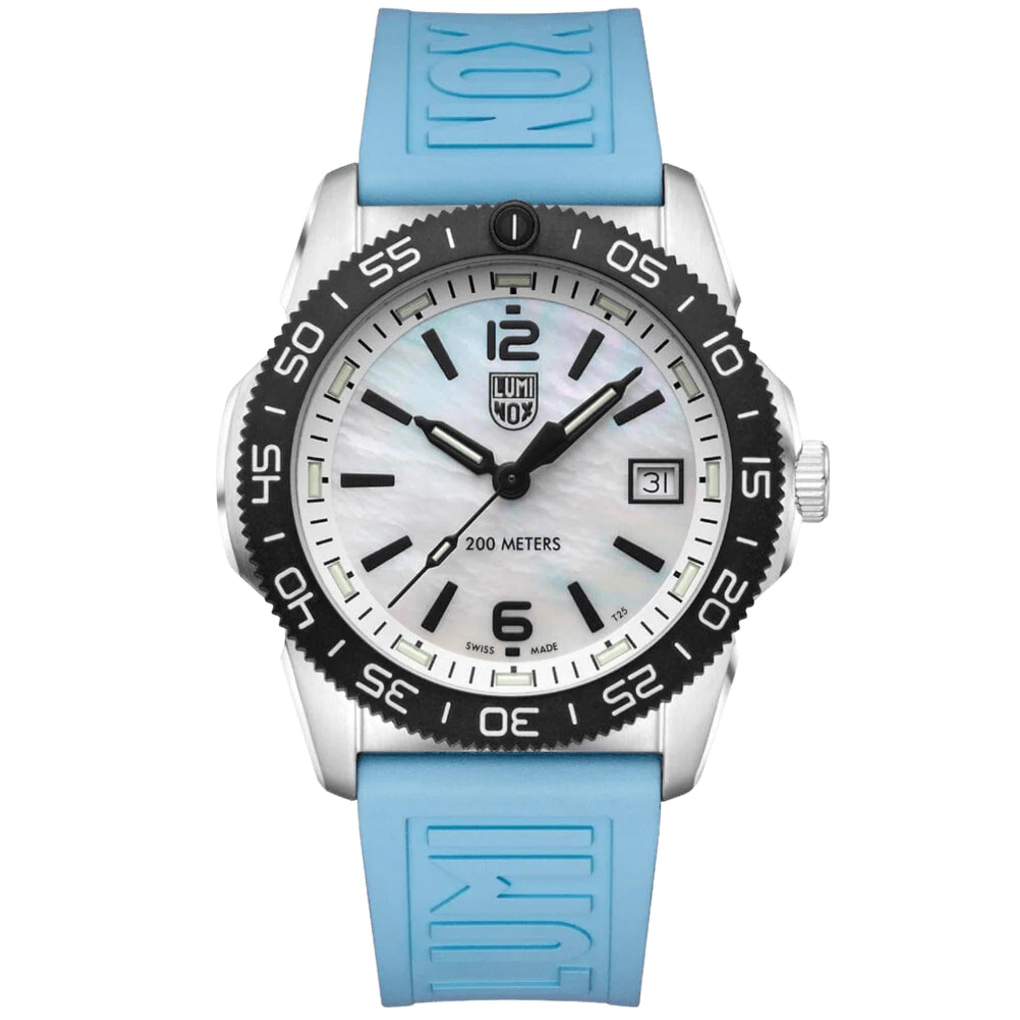 Luminox Pacific Diver 39mm Mother Of Pearl Dial Rubber Quartz Watch XS.3124M