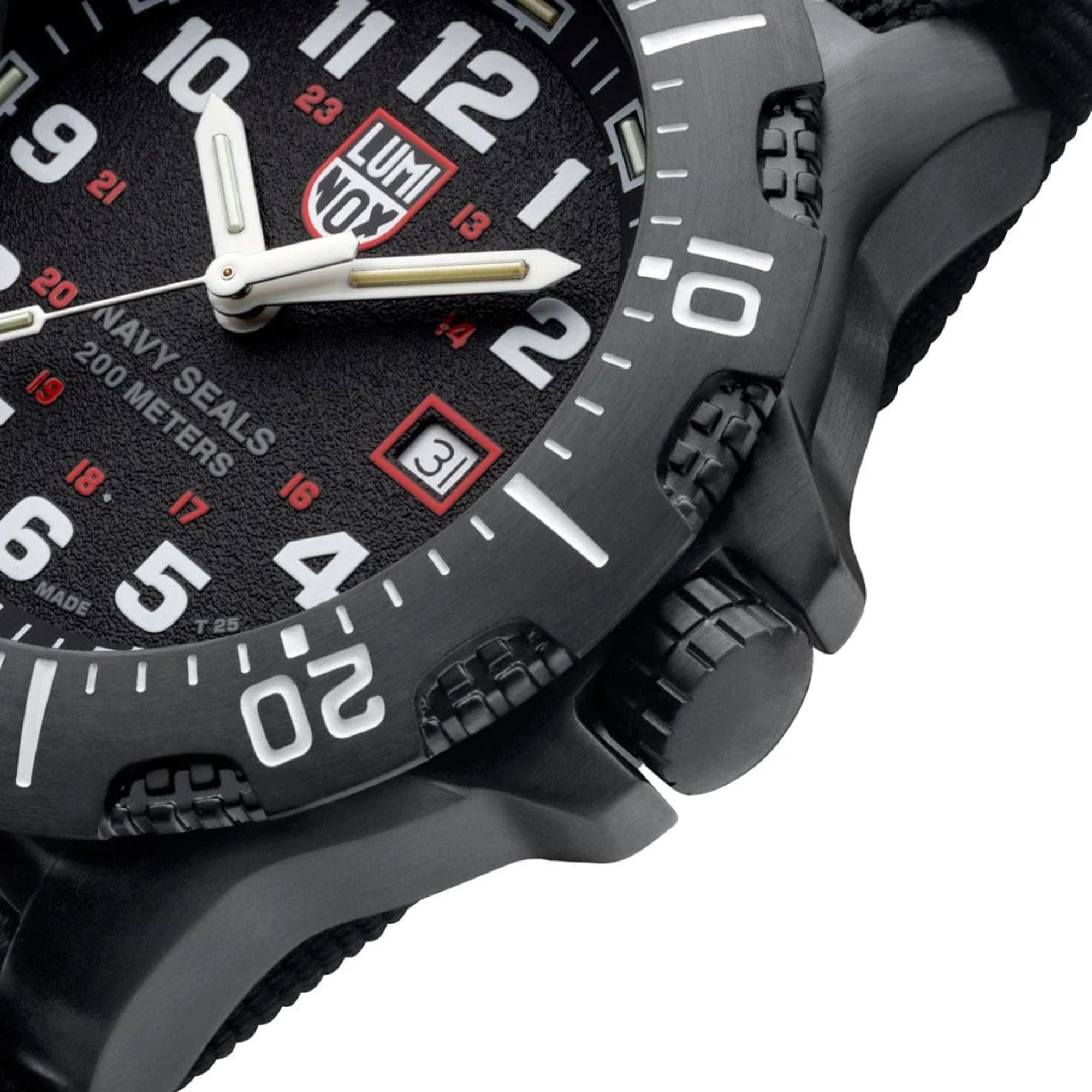 Luminox Navy Seal 45mm Black Dial Rubber Mens Quartz Watch XS.4231.2