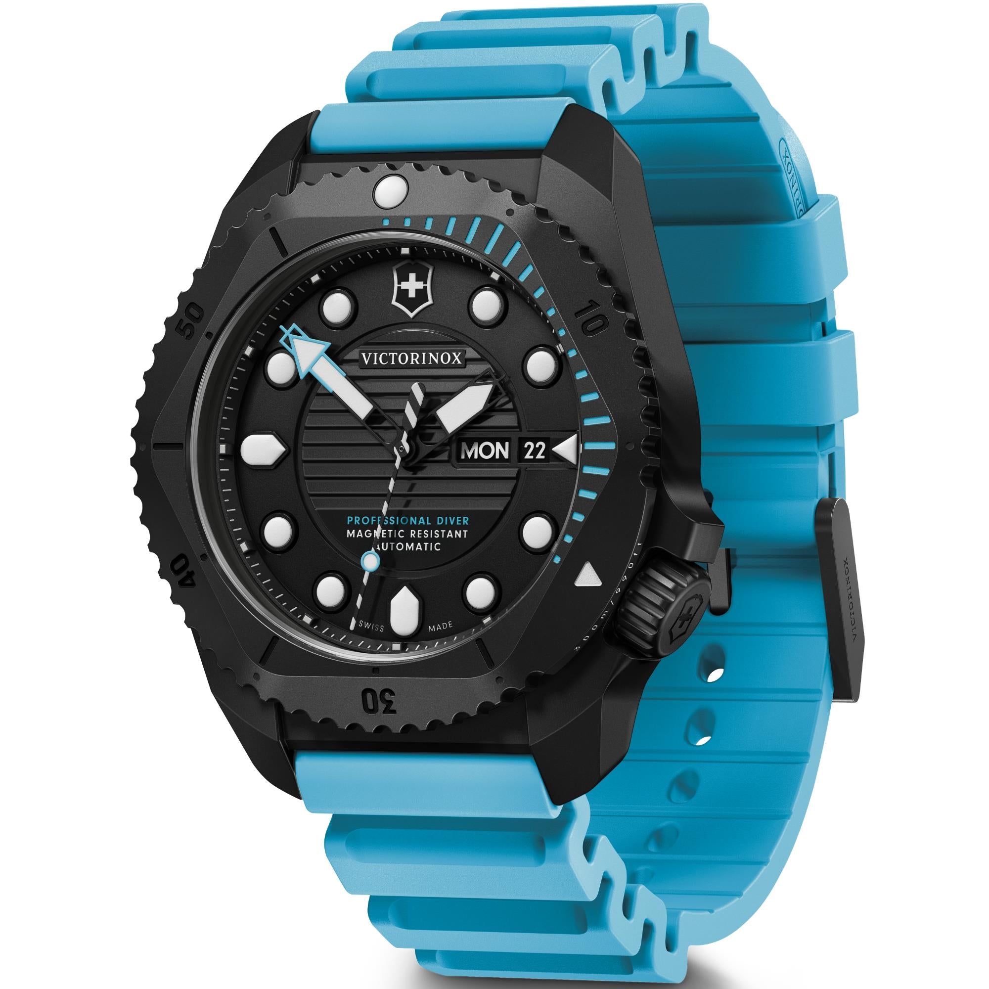 Victorinox Dive Pro 242071 titanium case and unidirectional bezel detail