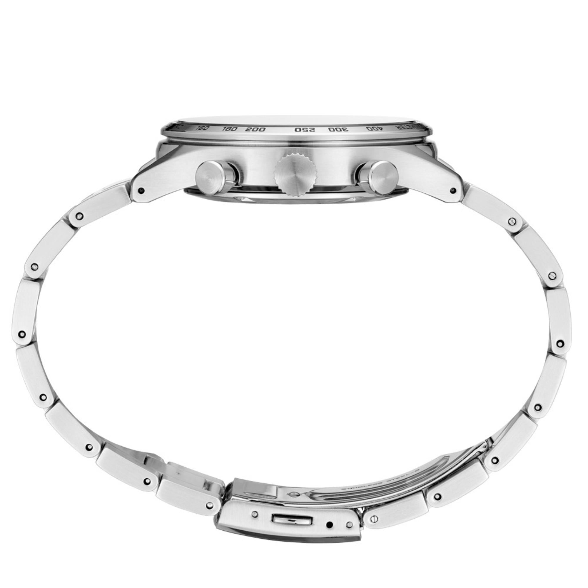 Seiko Essentials SSB413P1 stainless steel case and bracelet side profile