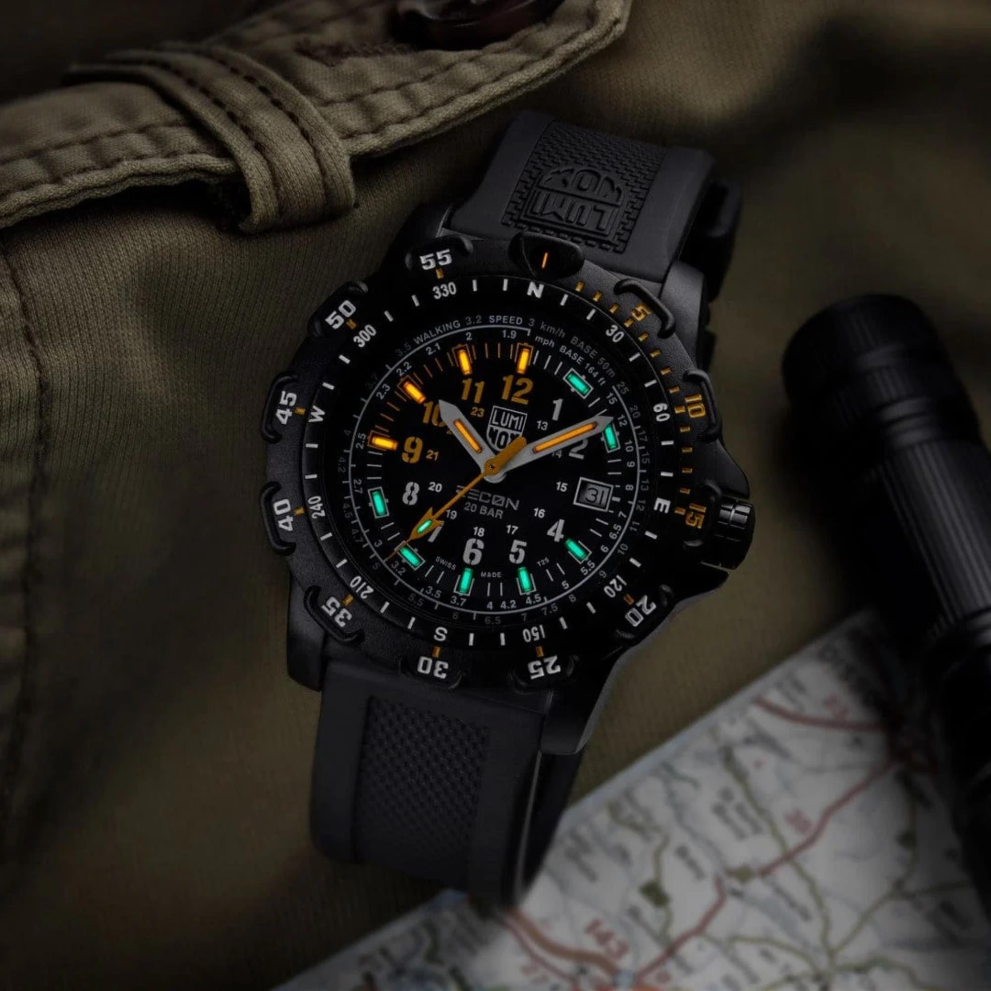 Luminox RECON Point Man 45mm Black Dial Rubber and NATO Mens Quartz Watch XL.8825.H.SET.1