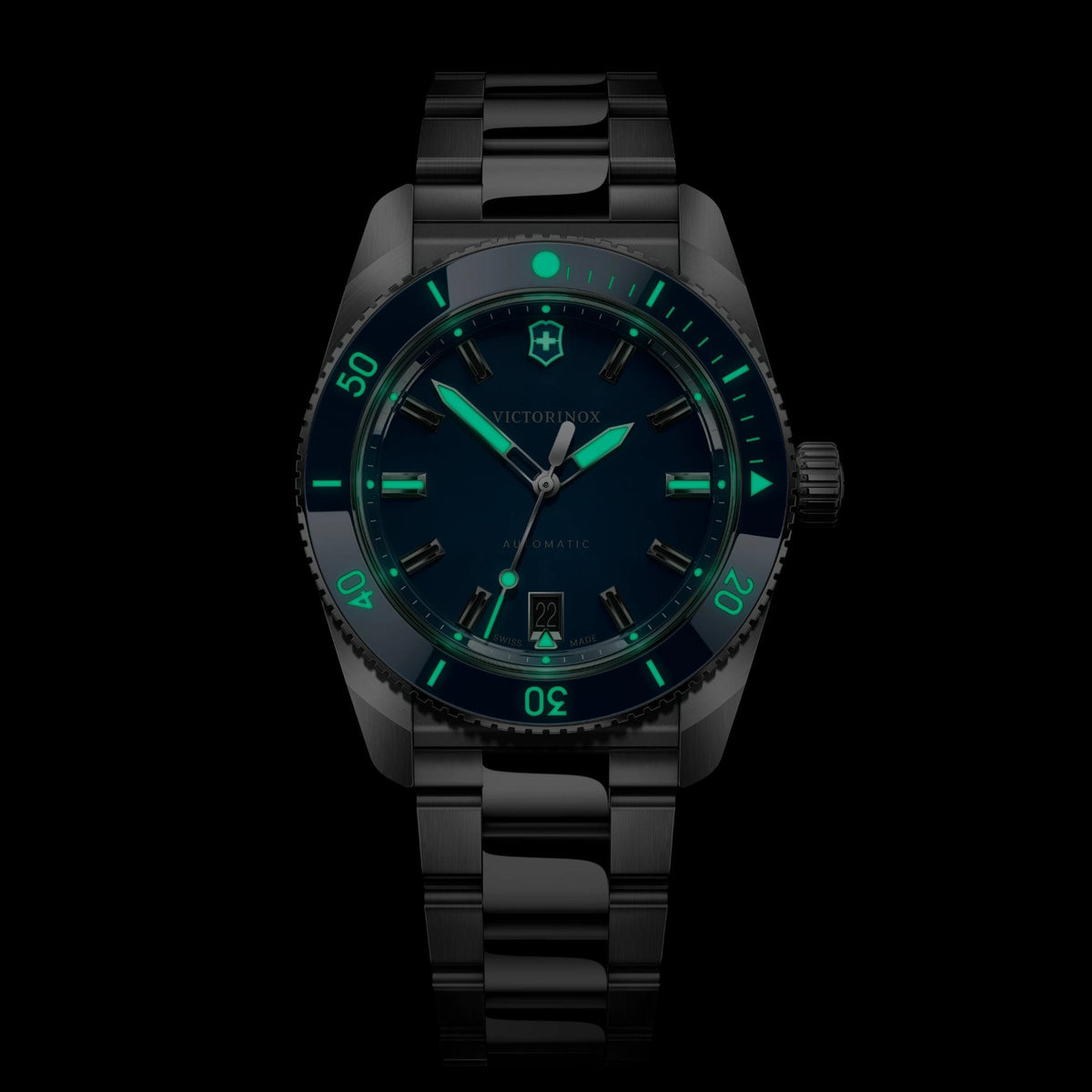 Victorinox Maverick 39mm Blue Dial Steel Mens Automatic Watch 242106