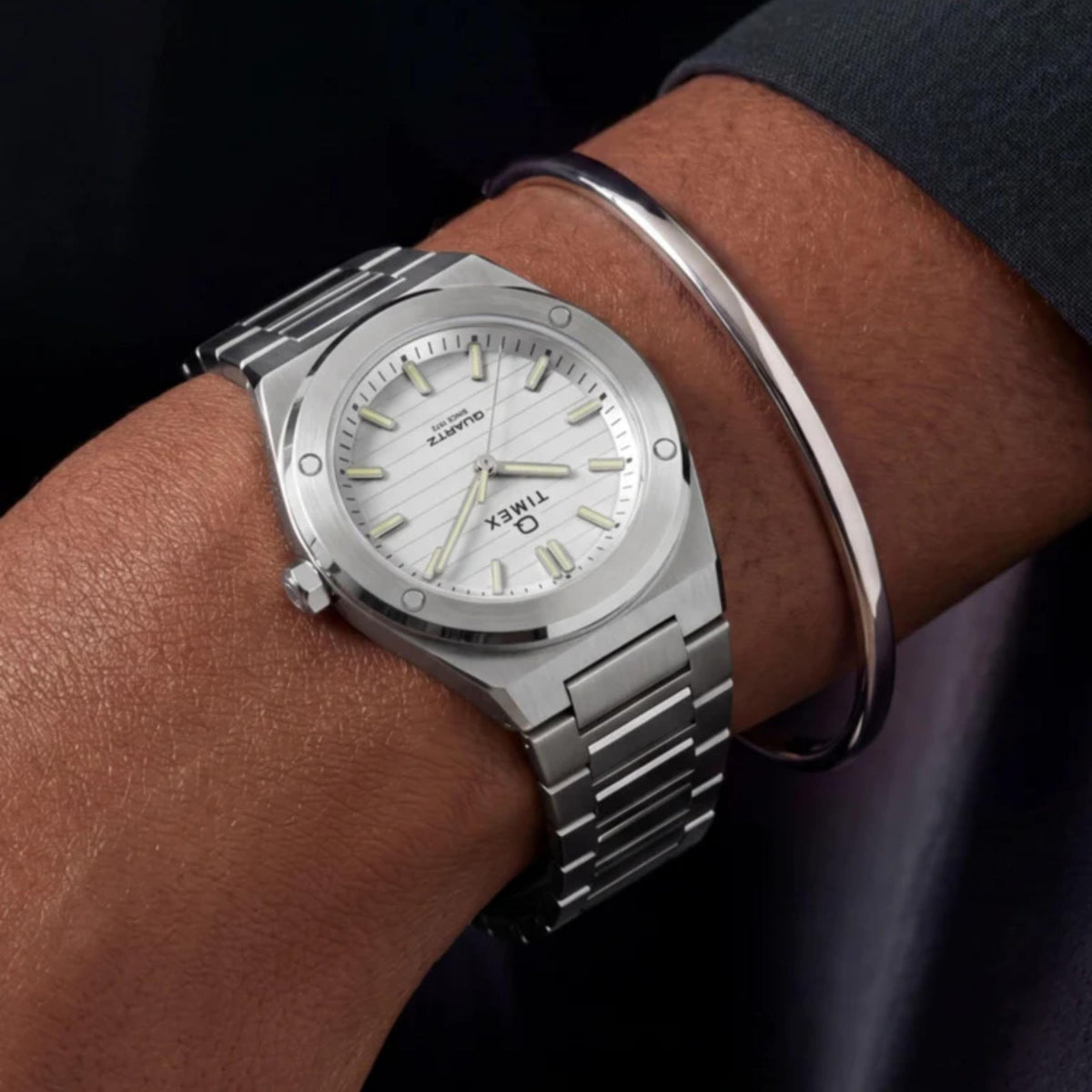 Timex Q Timex Marbella 34mm Silver Dial Steel Ladies Quartz Watch TW2Y81800