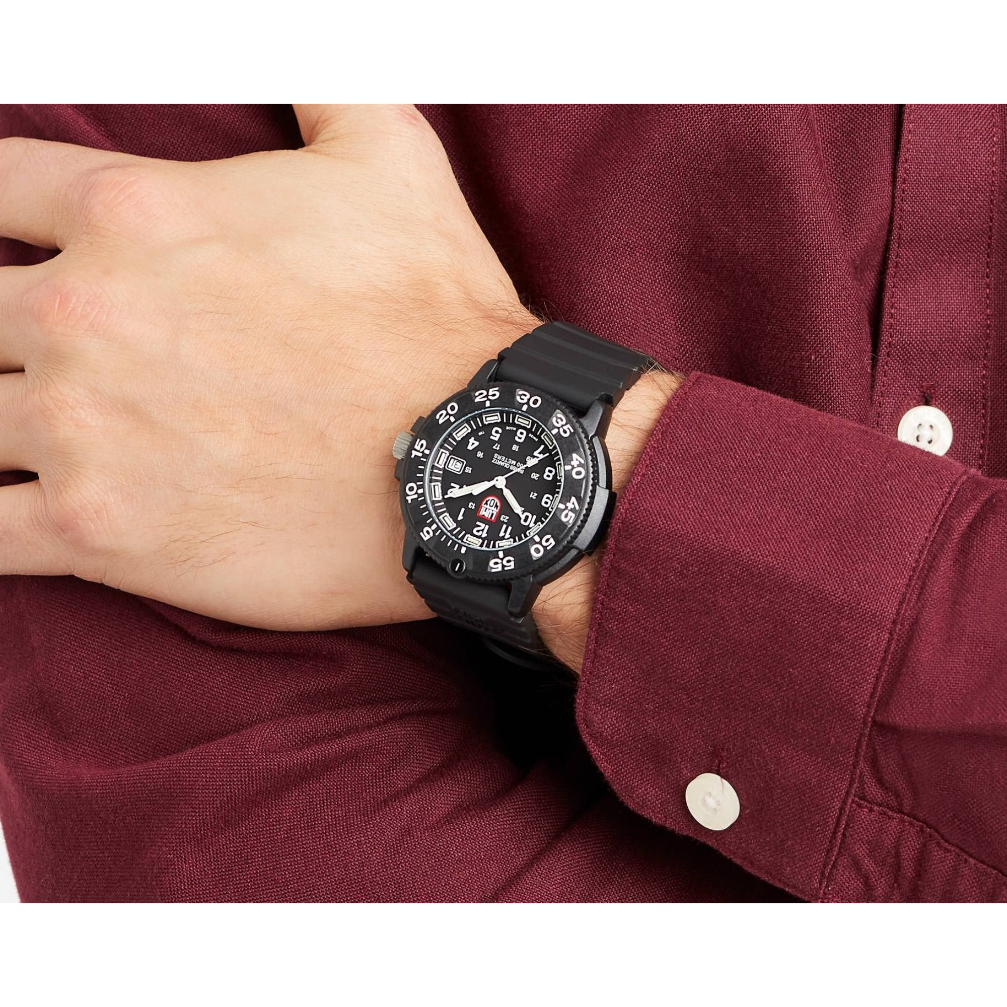 Luminox Navy Seal 43mm Black Dial Rubber Mens Quartz Watch XS.3001.Fl