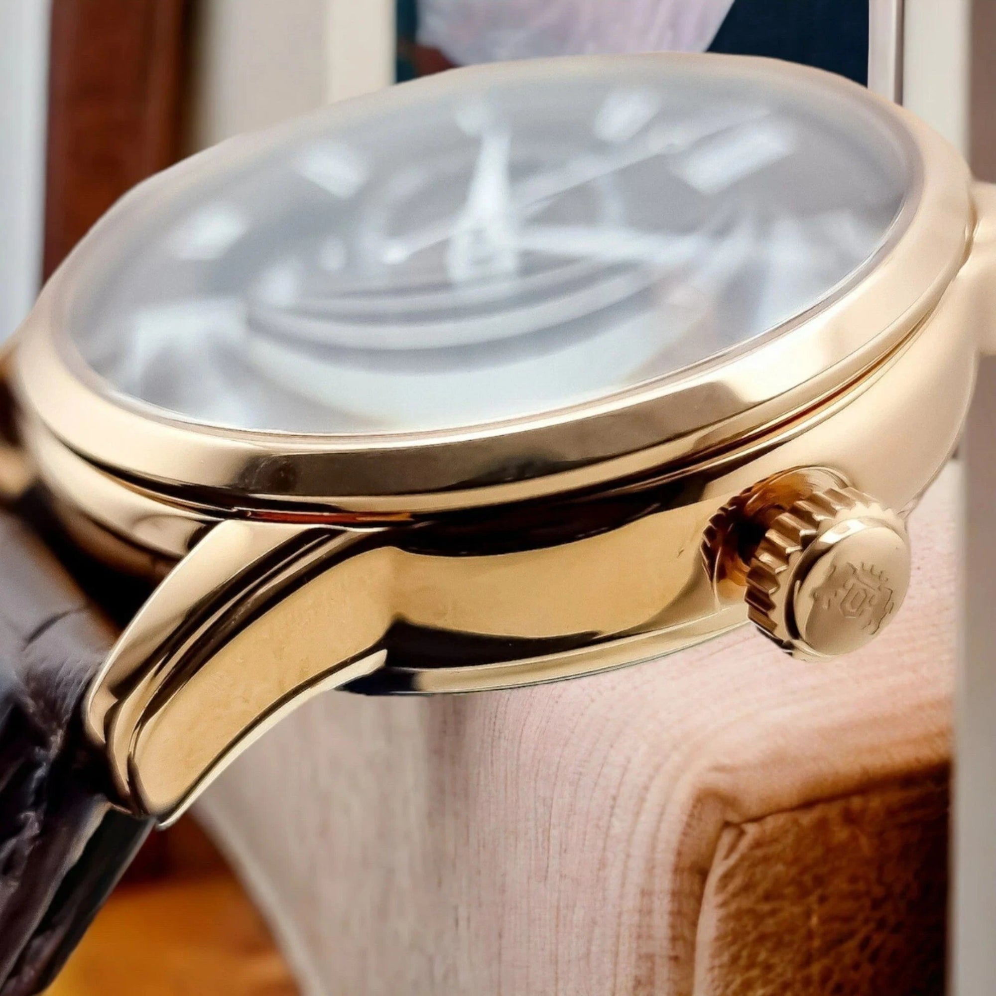 Orient Bambino 42,5mm Sonne und Mond braunes Zifferblatt Leder Herren Automatik Uhr RA-AK0009T30B