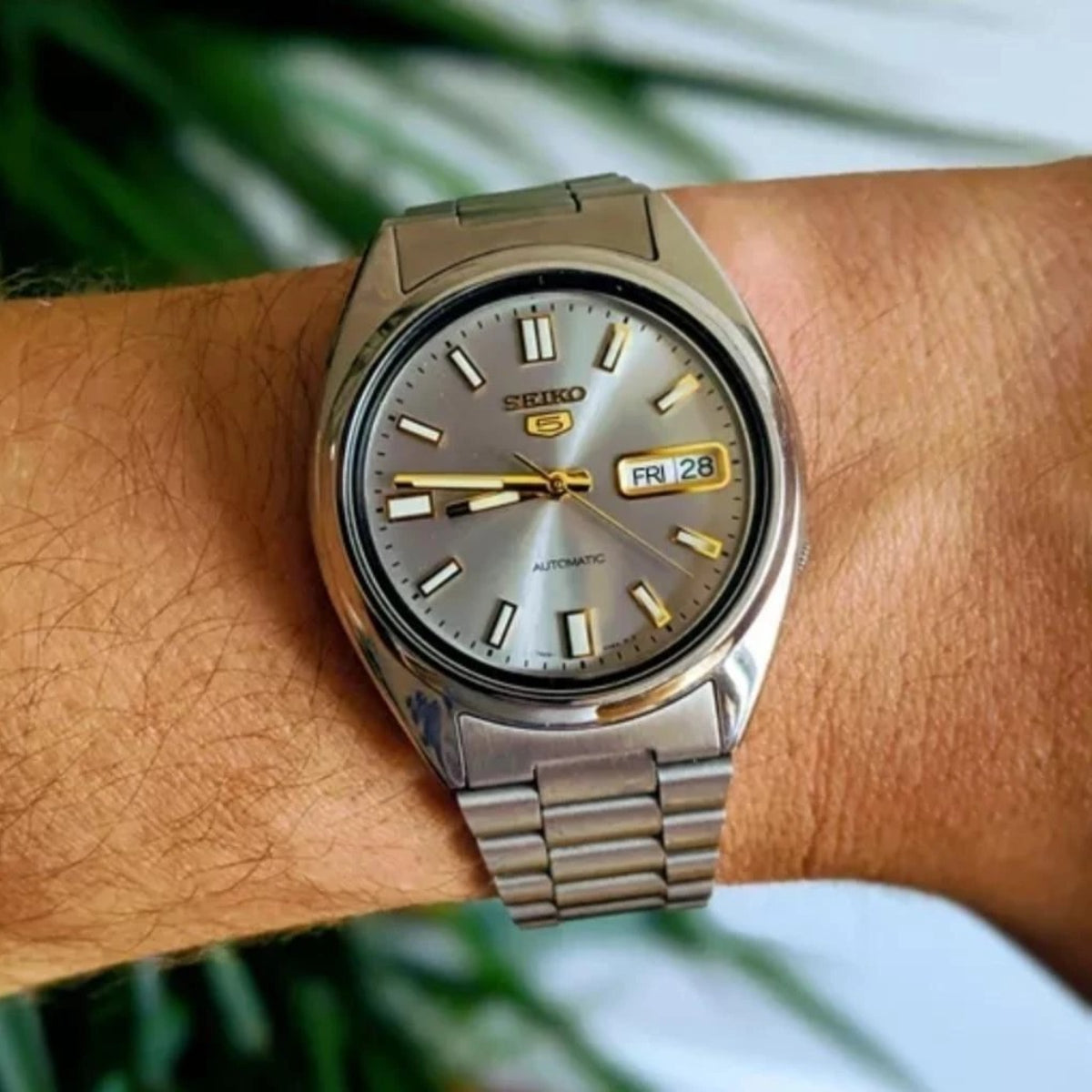 Seiko 5 Automatic Grey Dial Steel Strap Men's Watch SNXS75K1