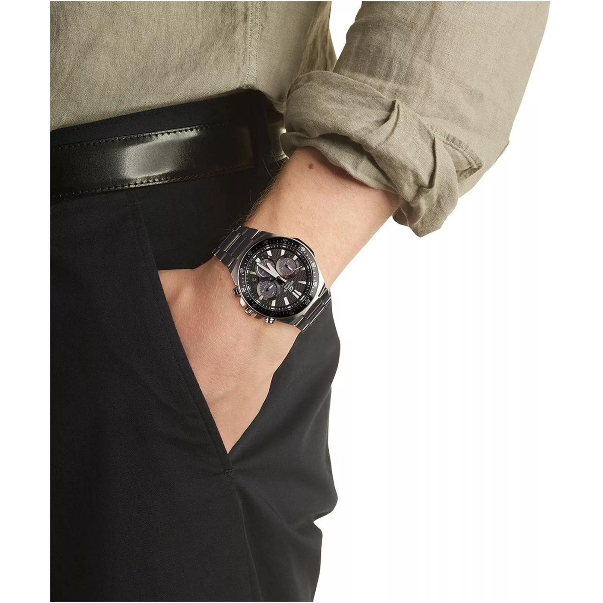 Casio Edifice Solar Quarz Schwarzes Zifferblatt Edelstahlarmband Herren Uhr EFS-S600D-1A4VUEF