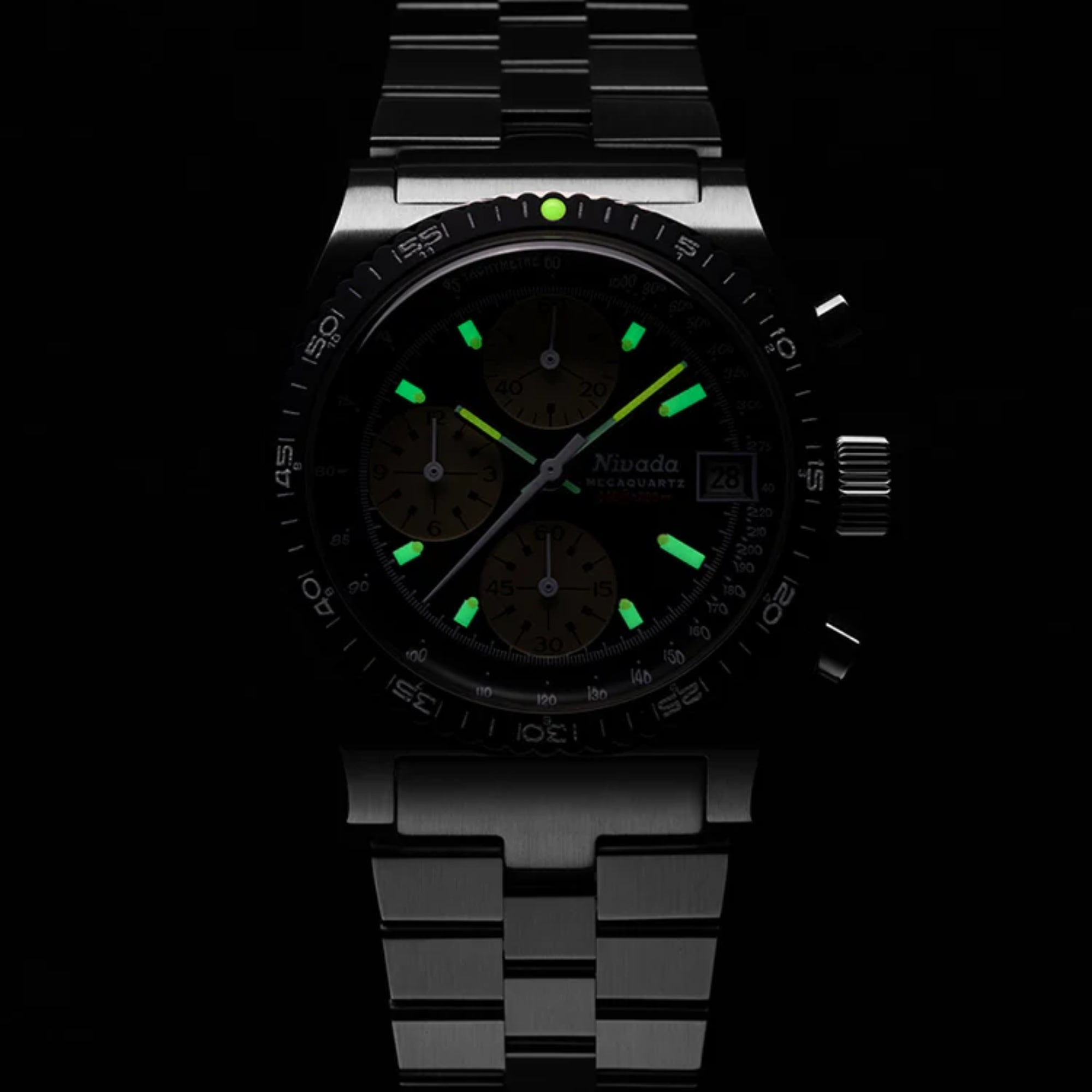 Nivada Grenchen Autochron Mecaquartz 38mm Chronograph Matt Schwarzes Gummi Herren Quarz Uhr 77001Q01